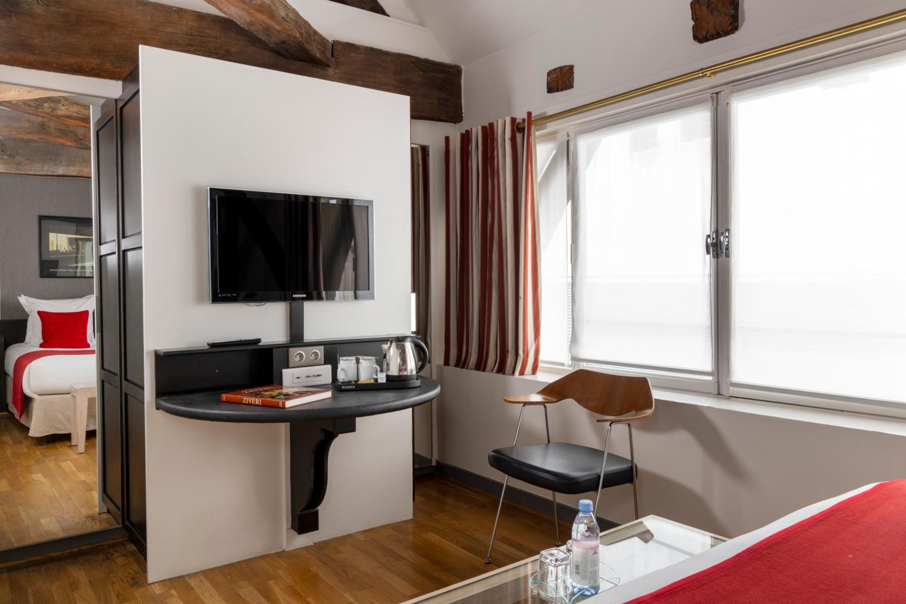 Superior Single Room With Bath