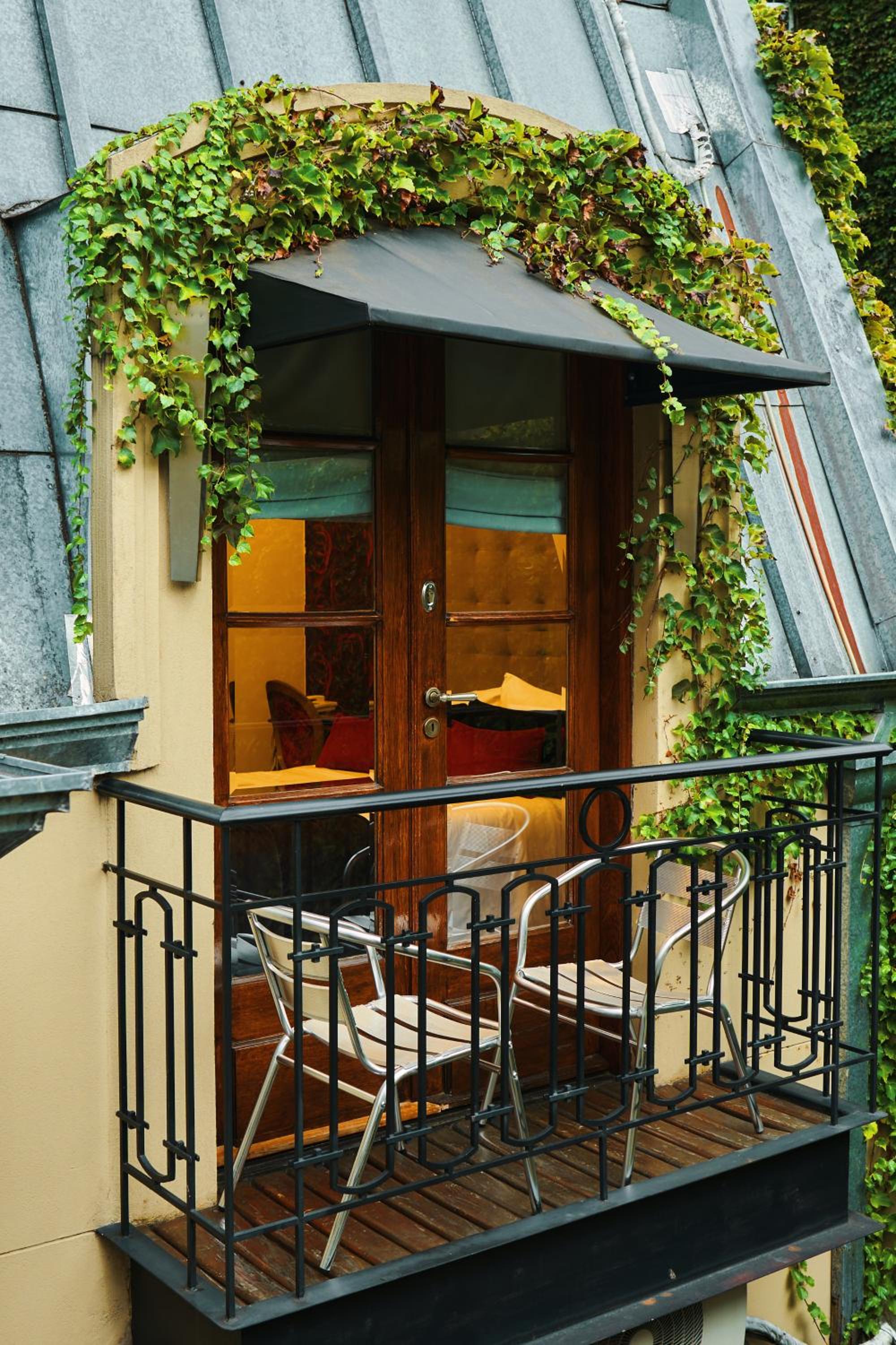 Superior Double Room with Balcony