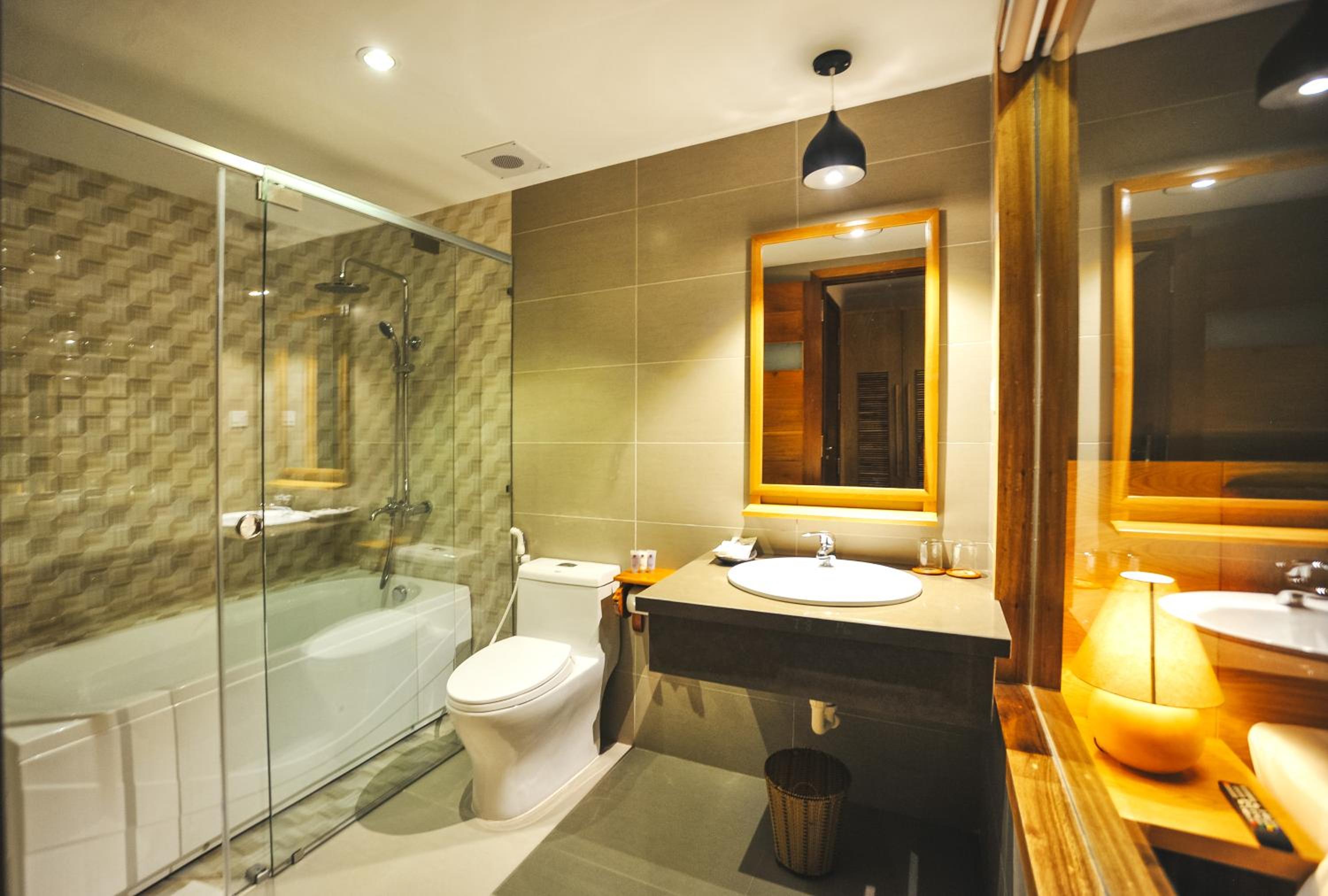 Senior Deluxe Sea View Room