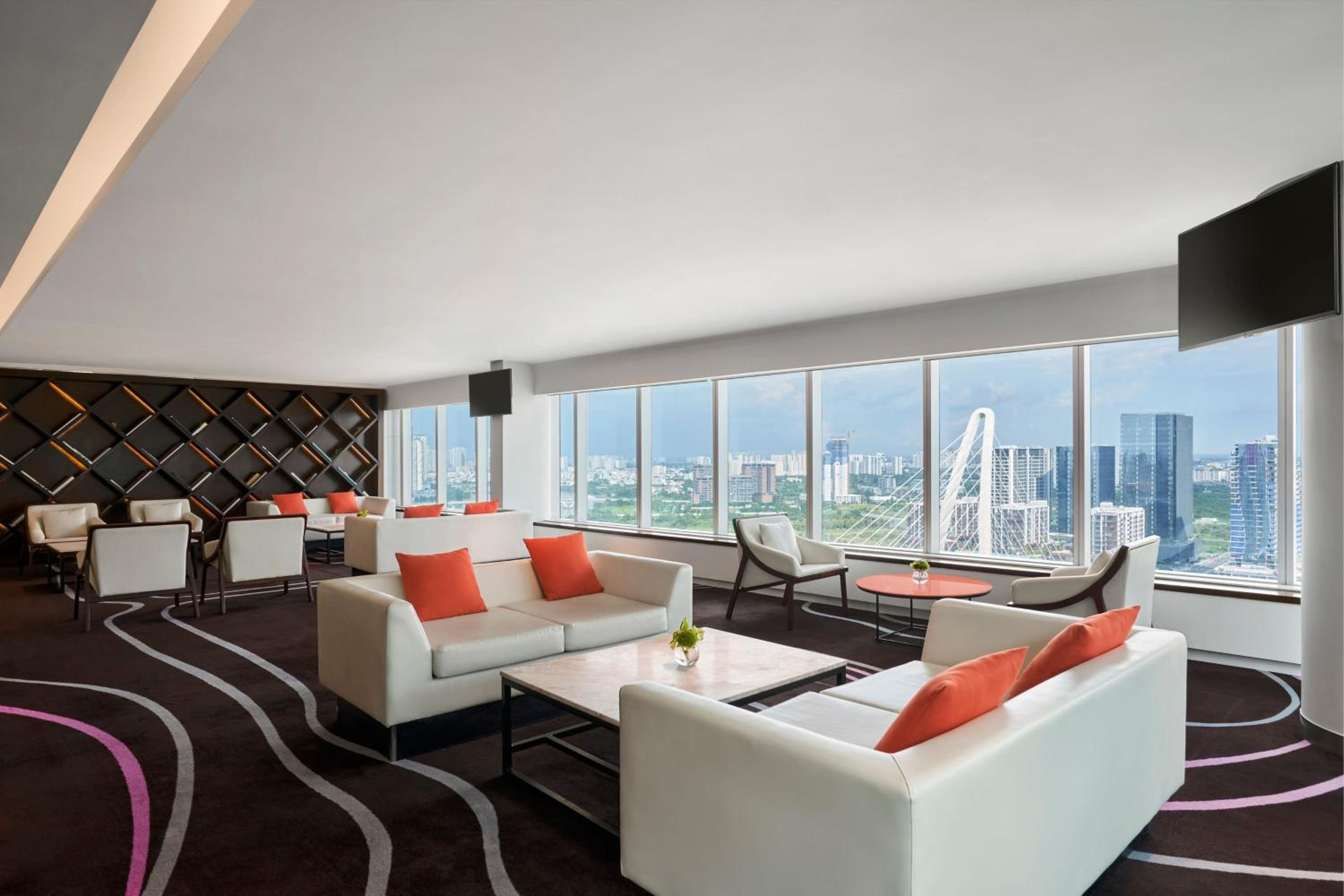 Double Room with River View and Club Lounge Access