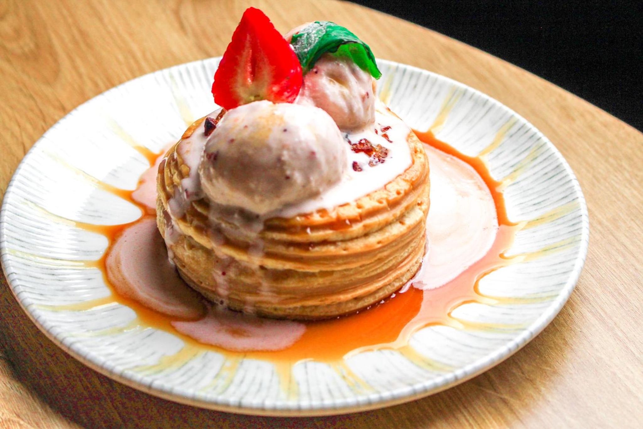 King Room with Skyline View 