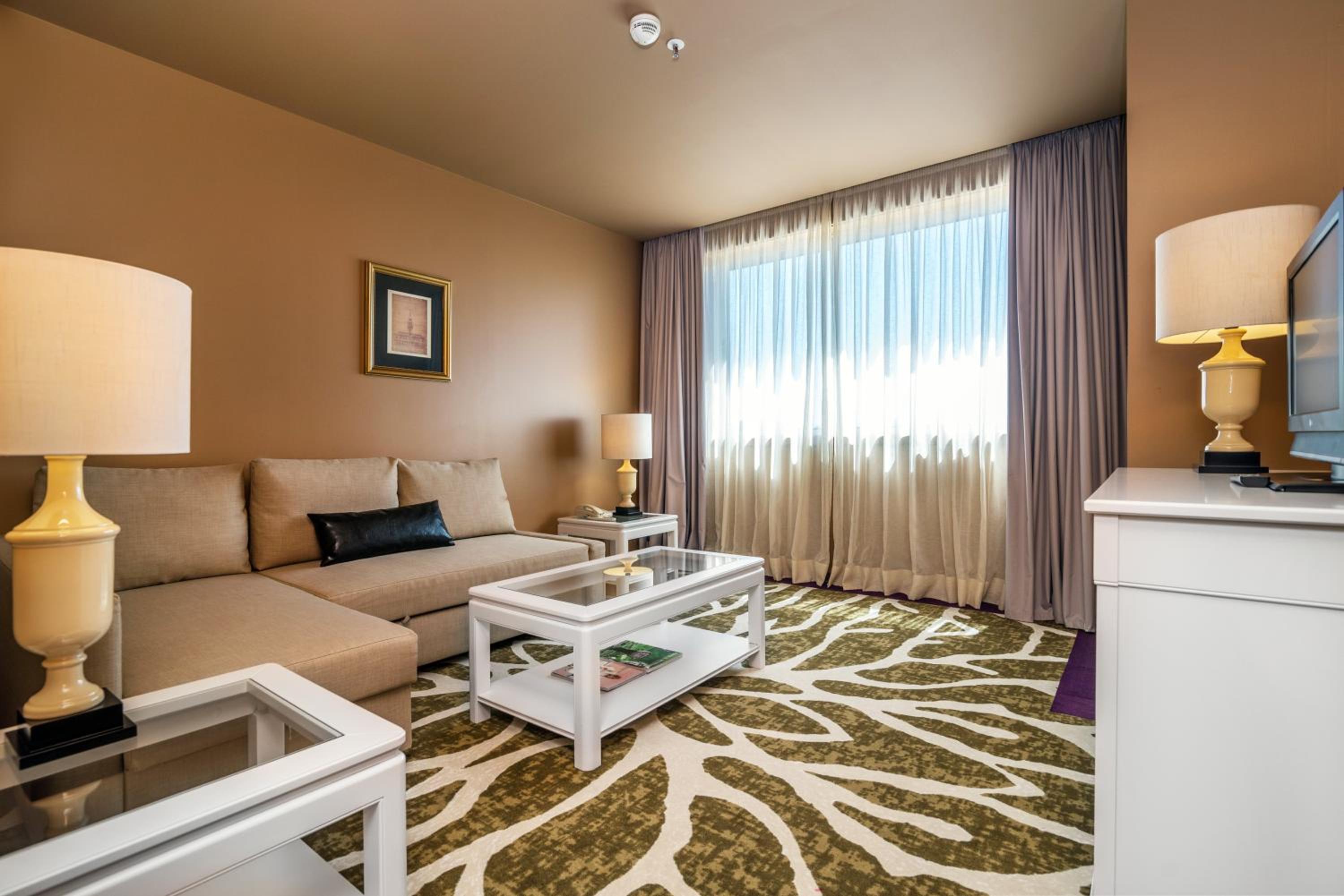 Queen Suite with Sofa Bed