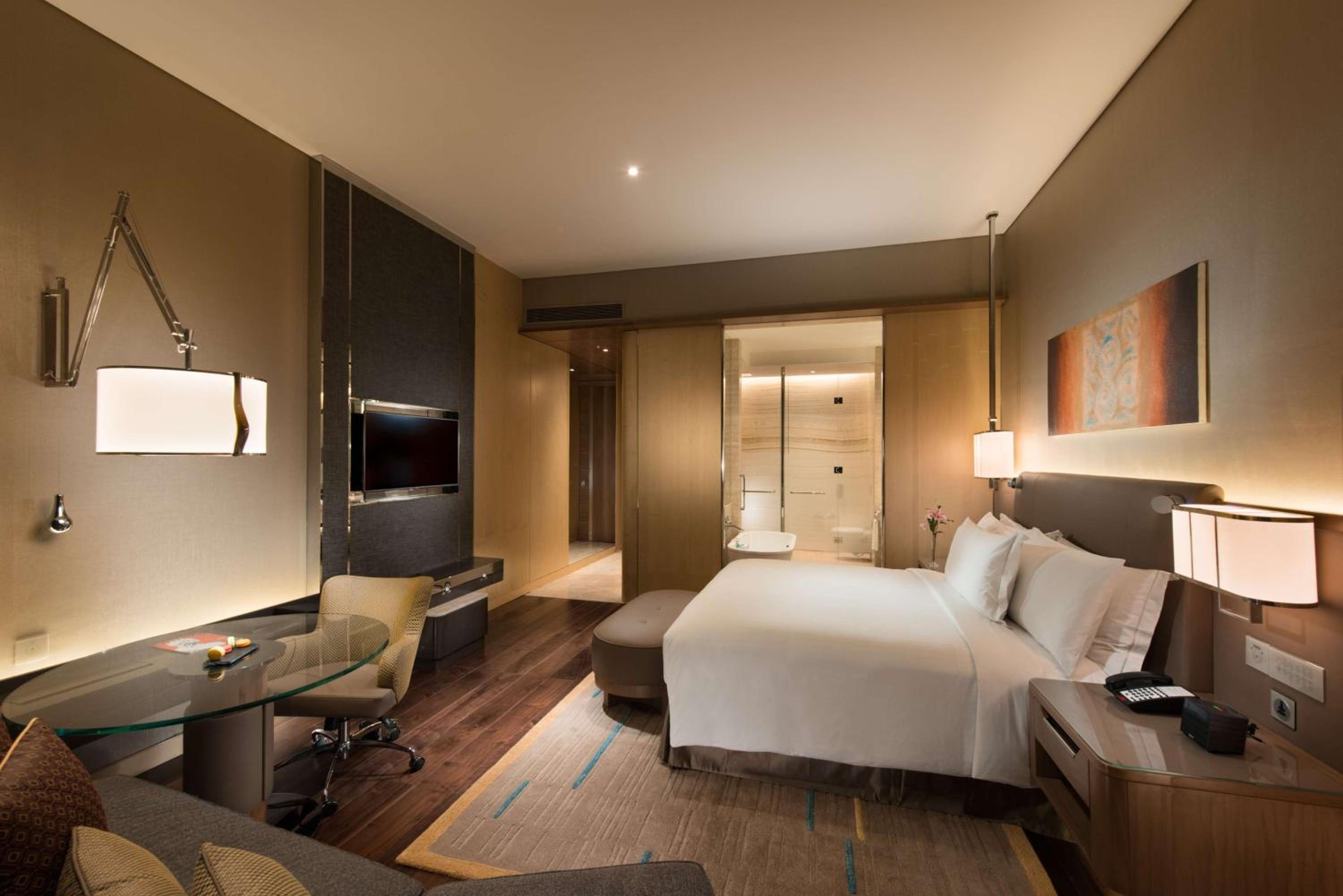 Executive King Room with Executive Lounge Access