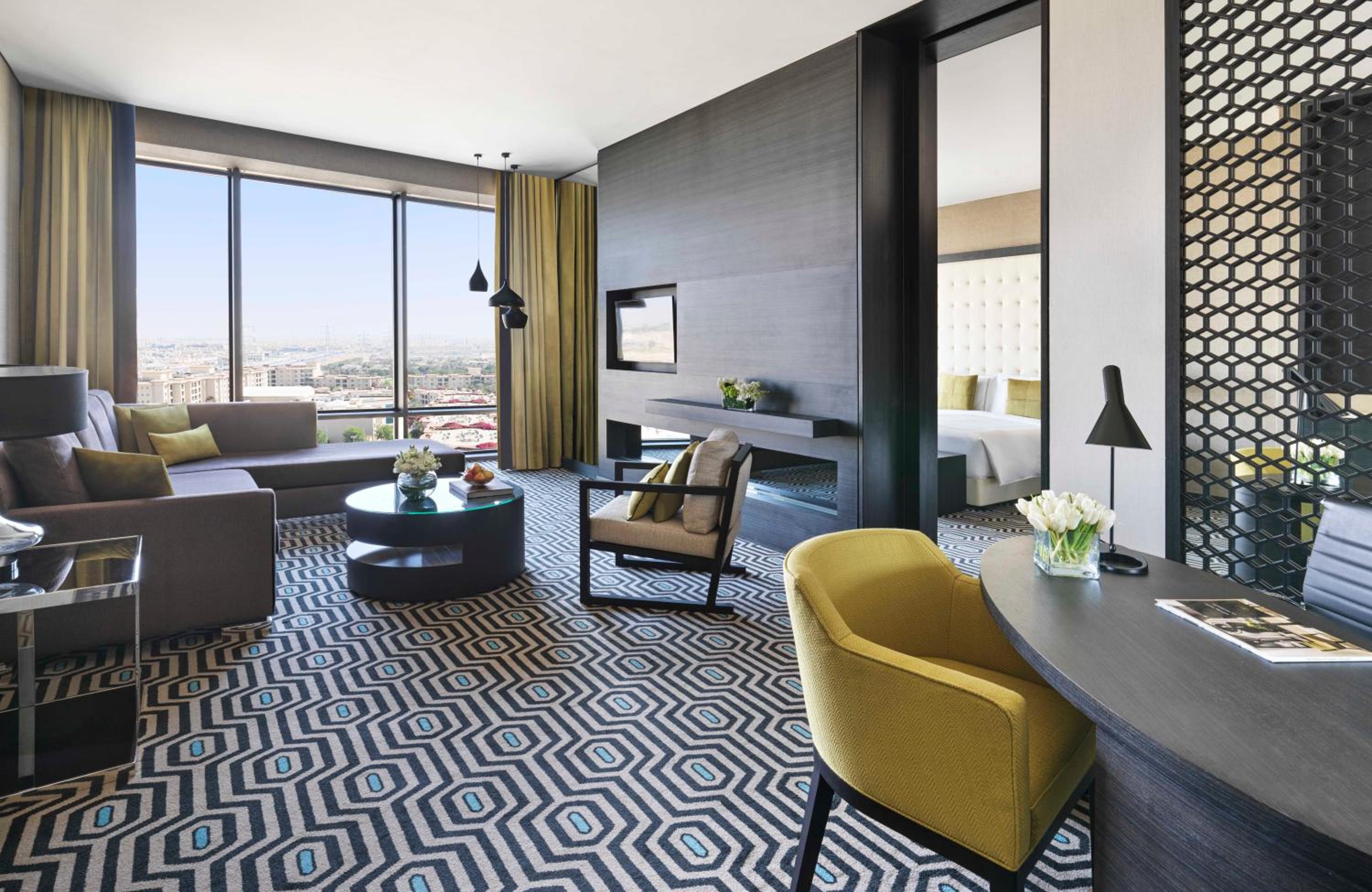 Executive King Suite - Non-Smoking