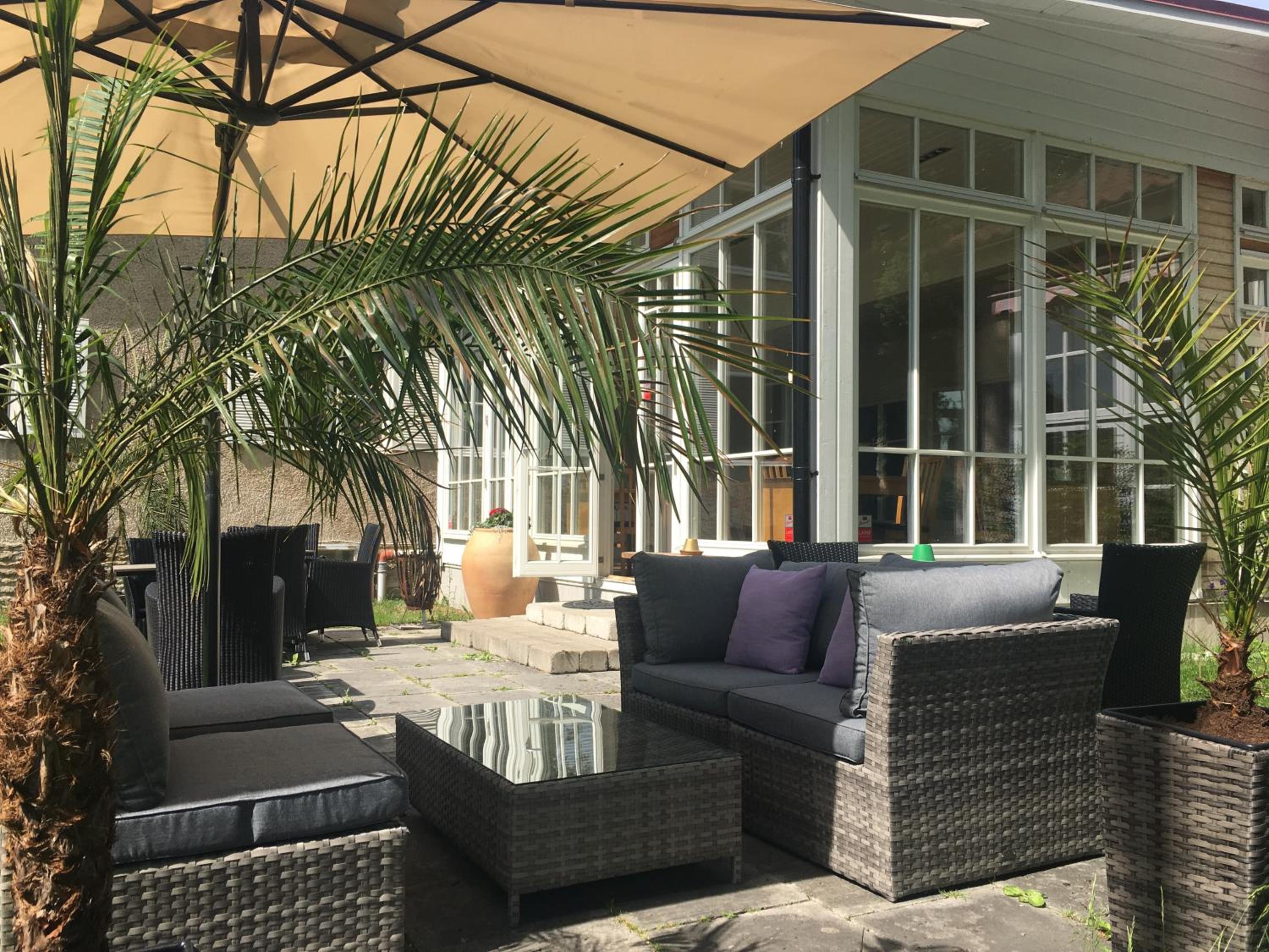 One-Bedroom King Suite