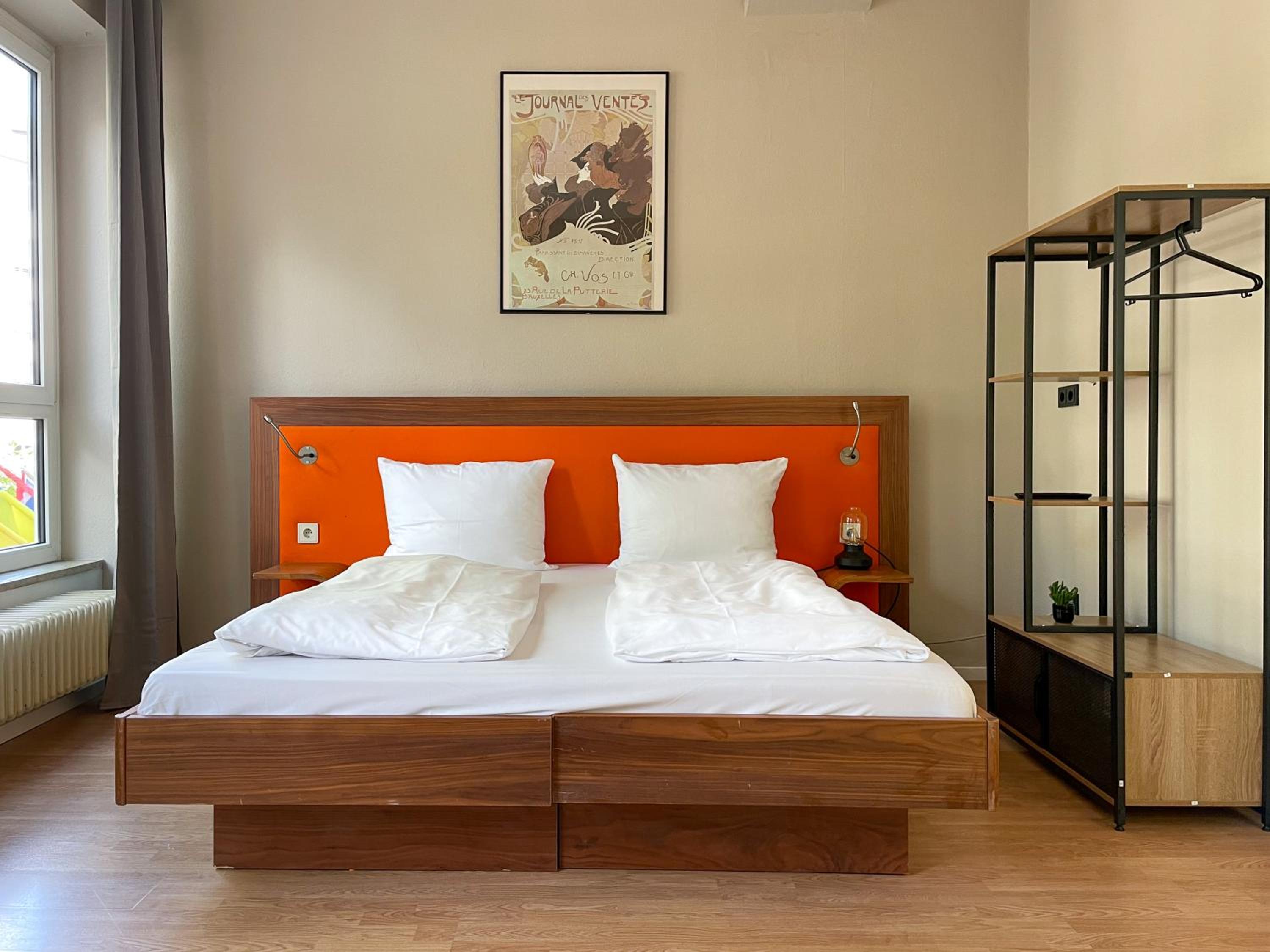 Multiple bed room up to 6 people