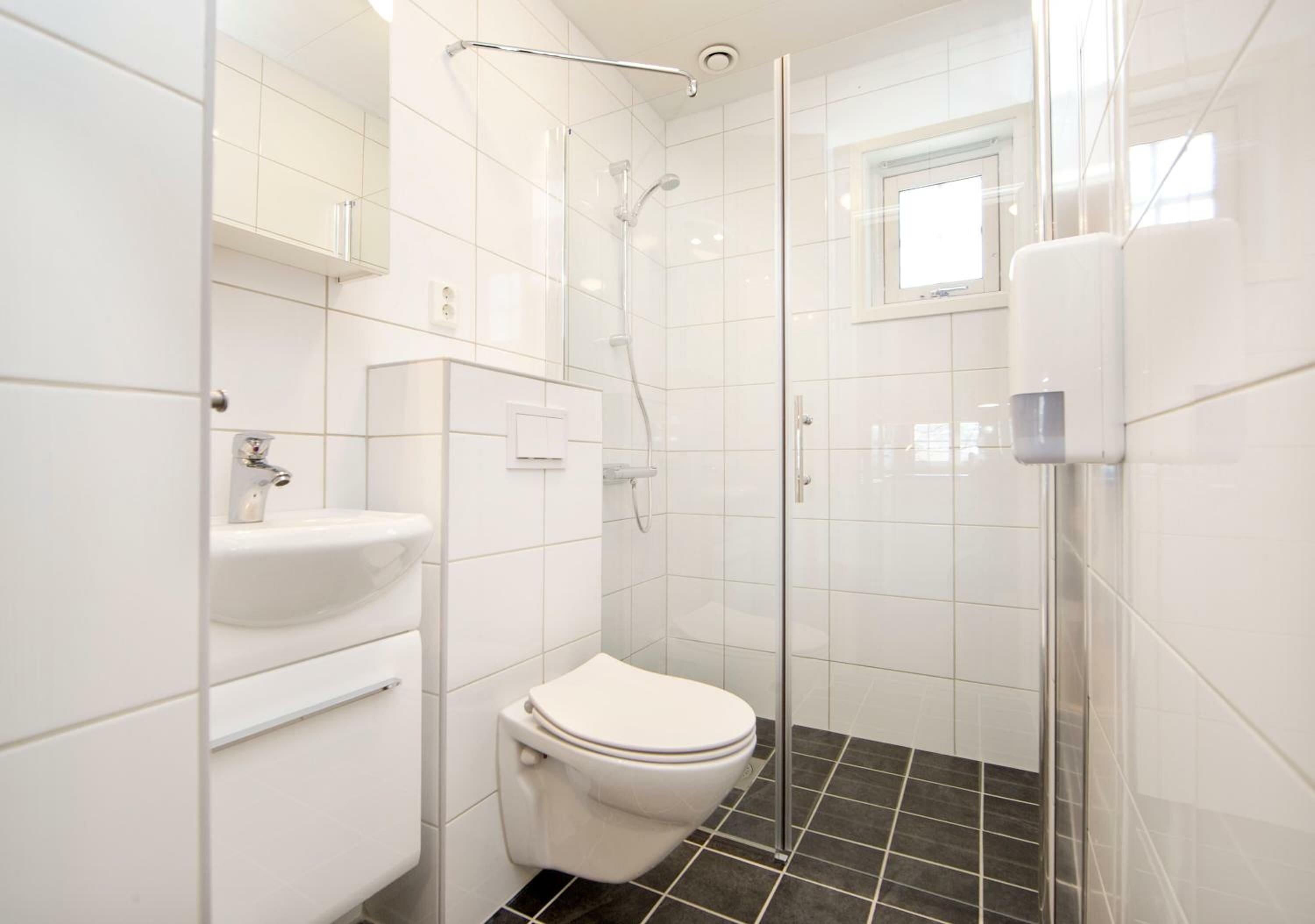 Apartment (4 Adults)