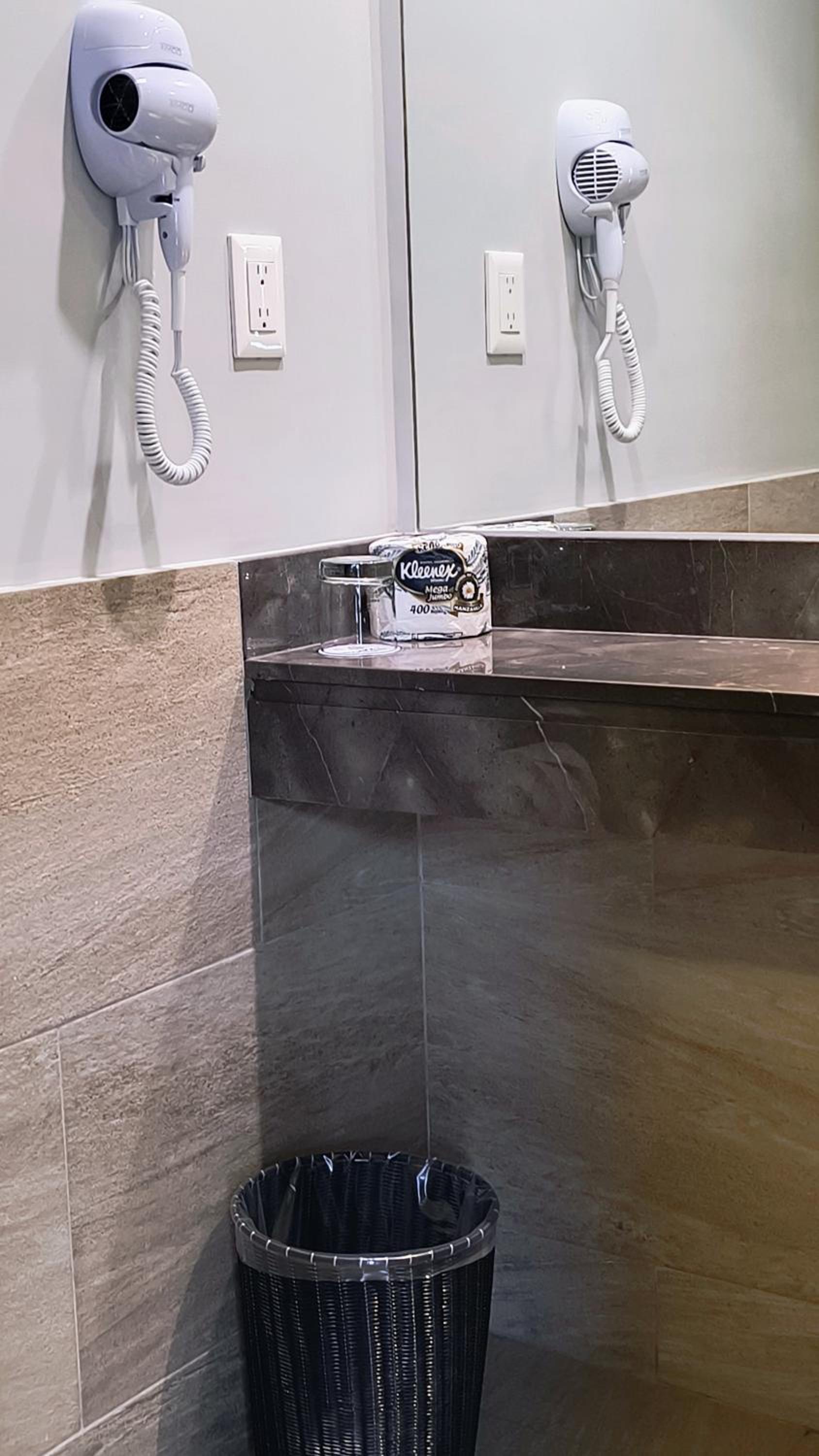 Standard Queen Room with Two Queen Beds