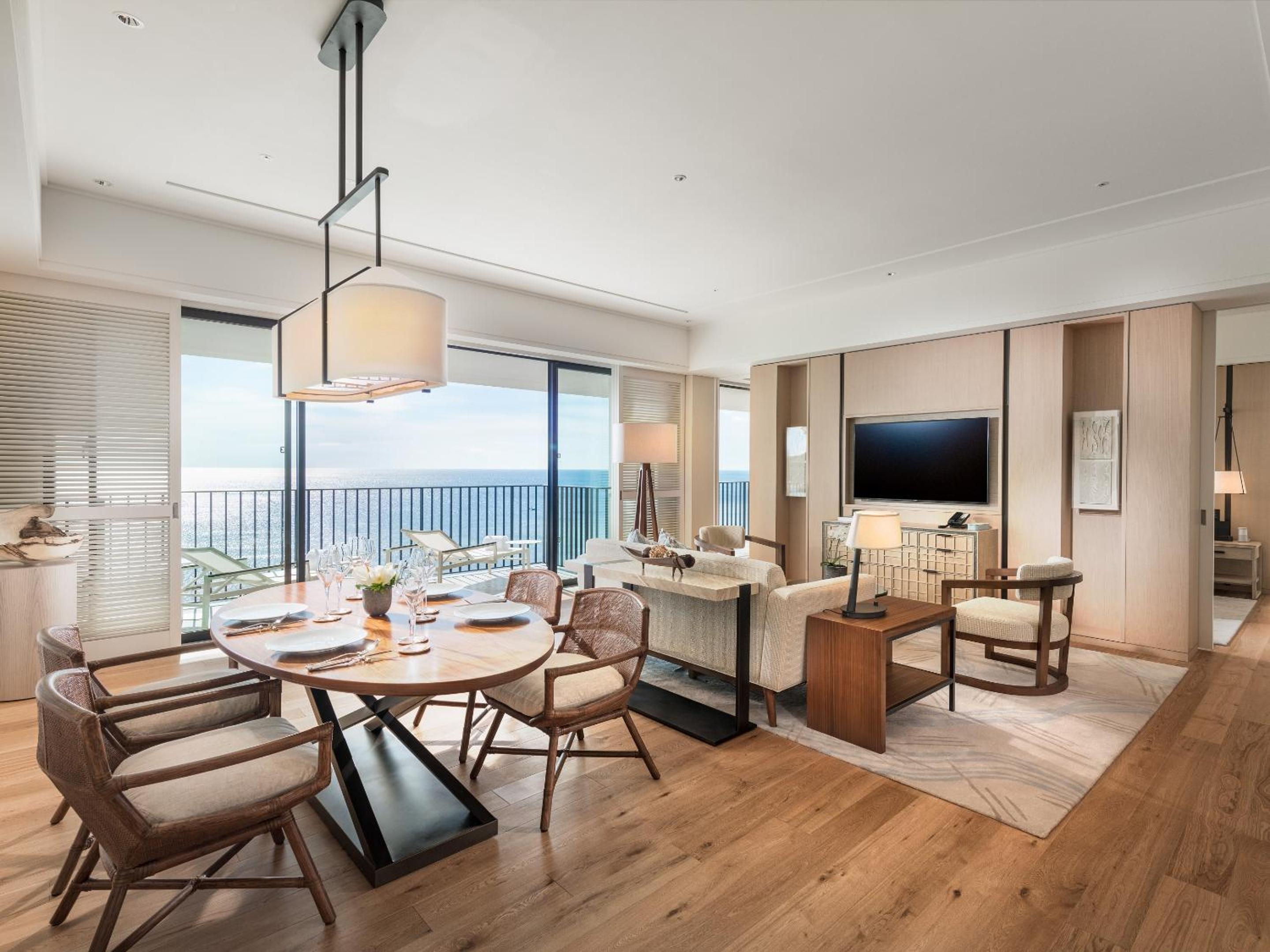 Coral Suite King