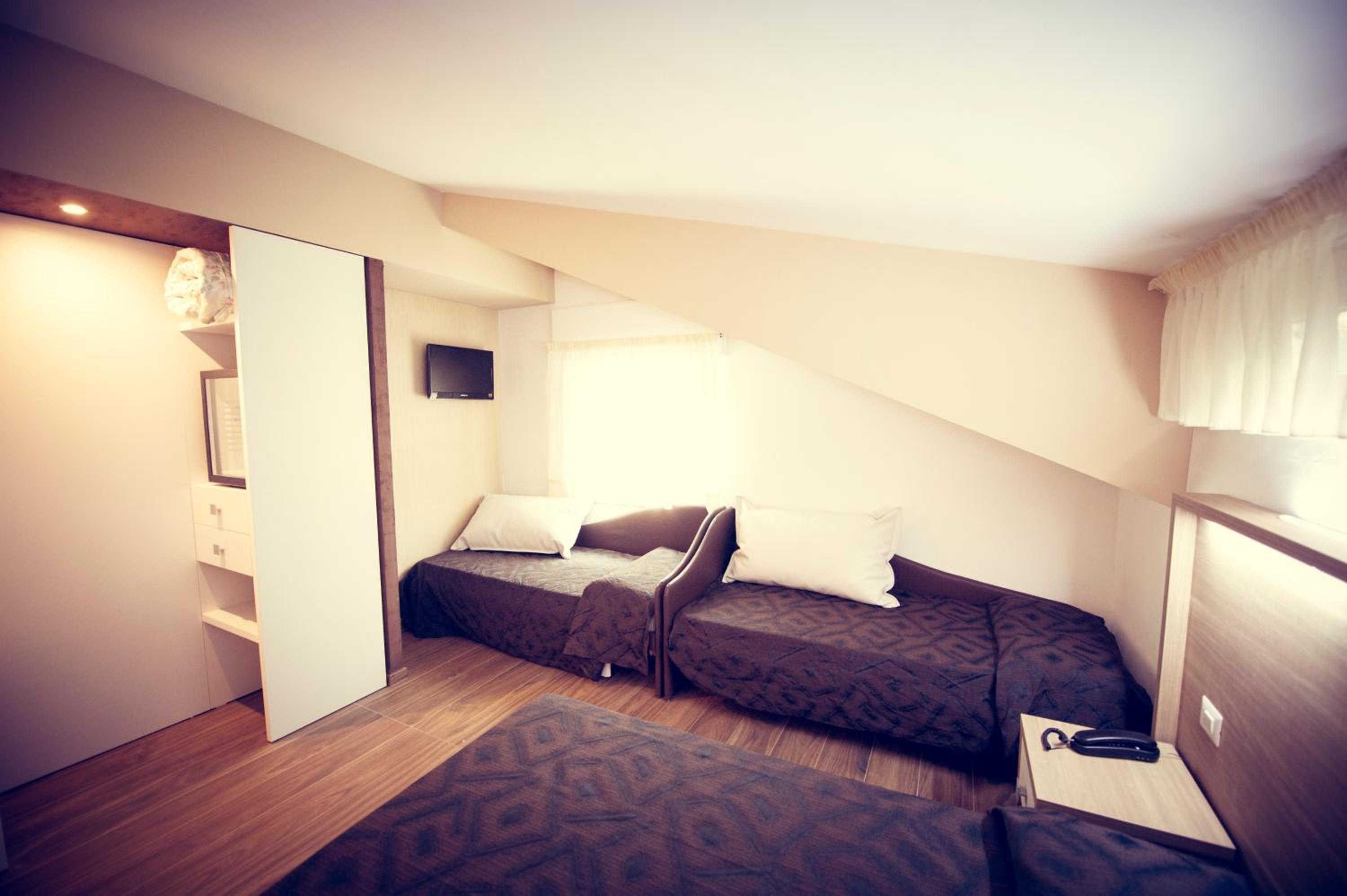 Superior Quadruple Room