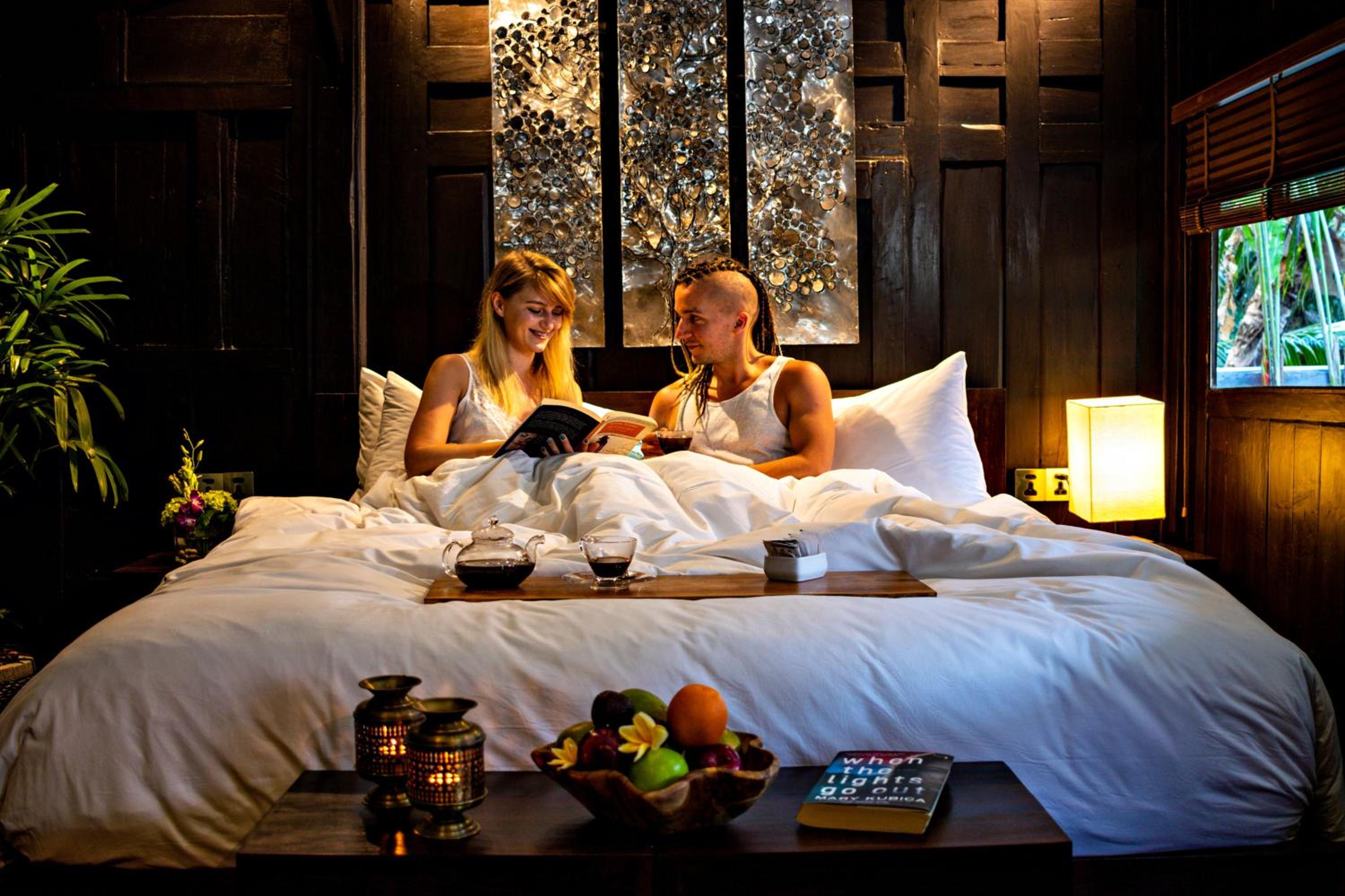 Villa with Garden View