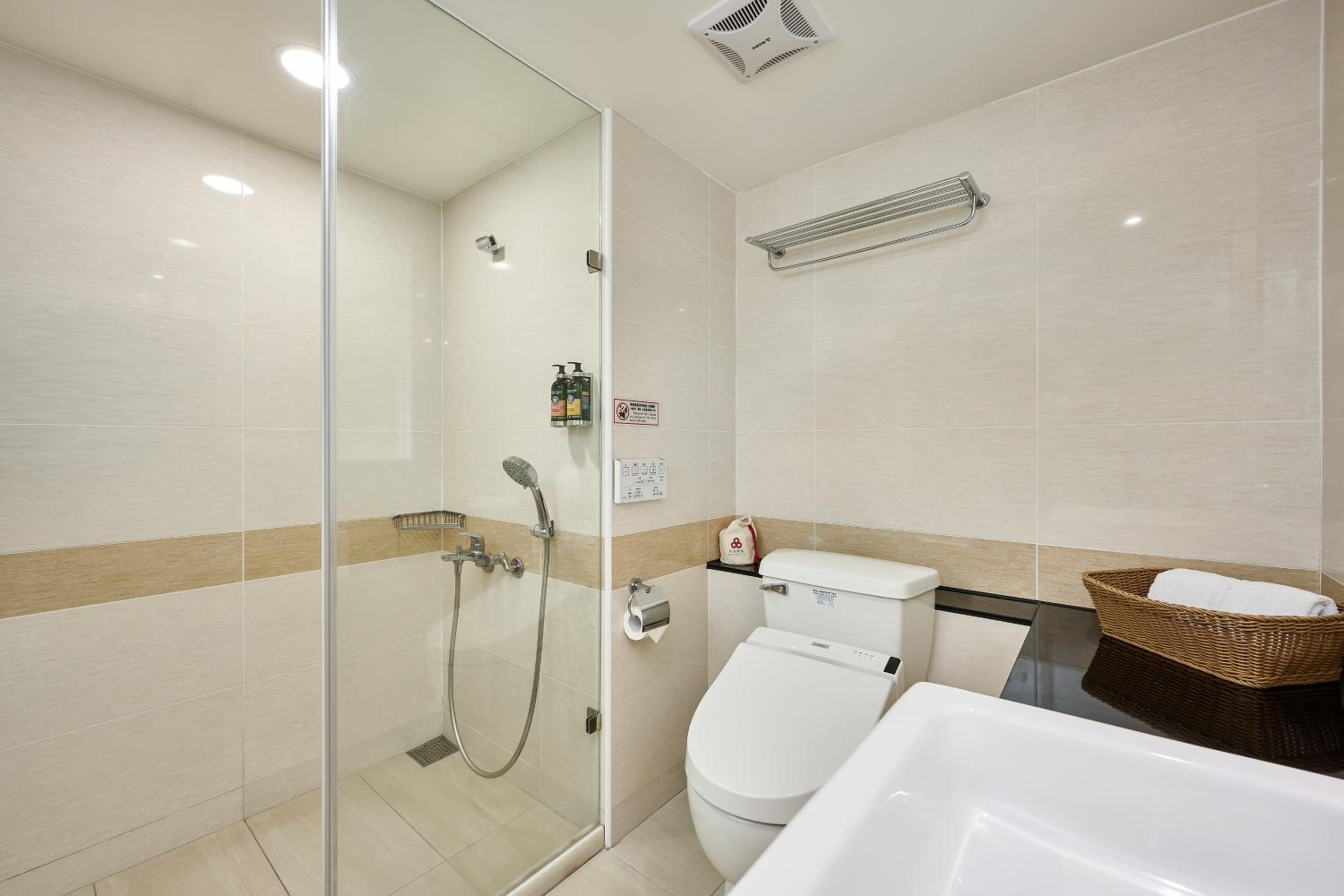 Business Twin Room