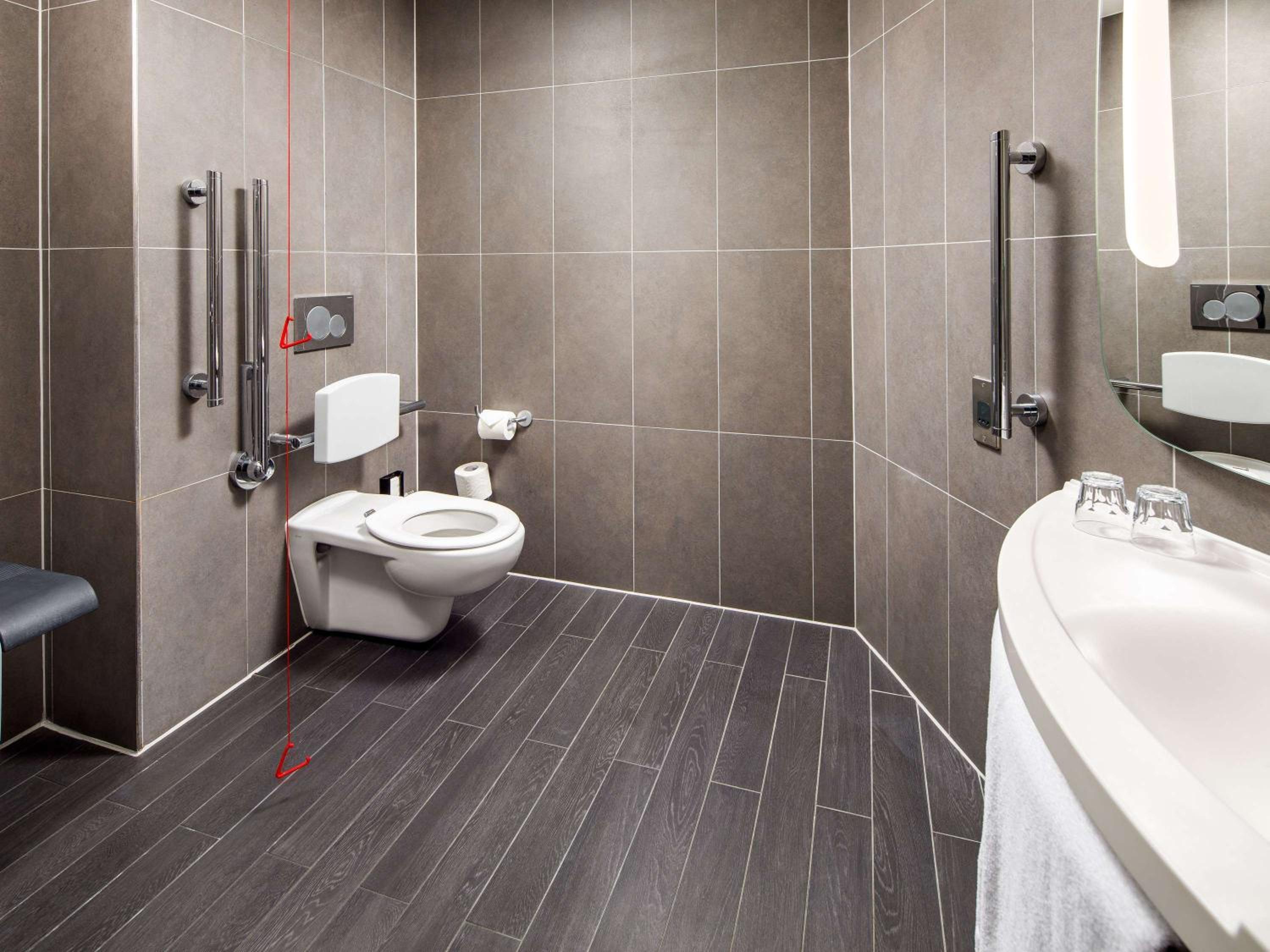 Standard Double Room - Disability Access