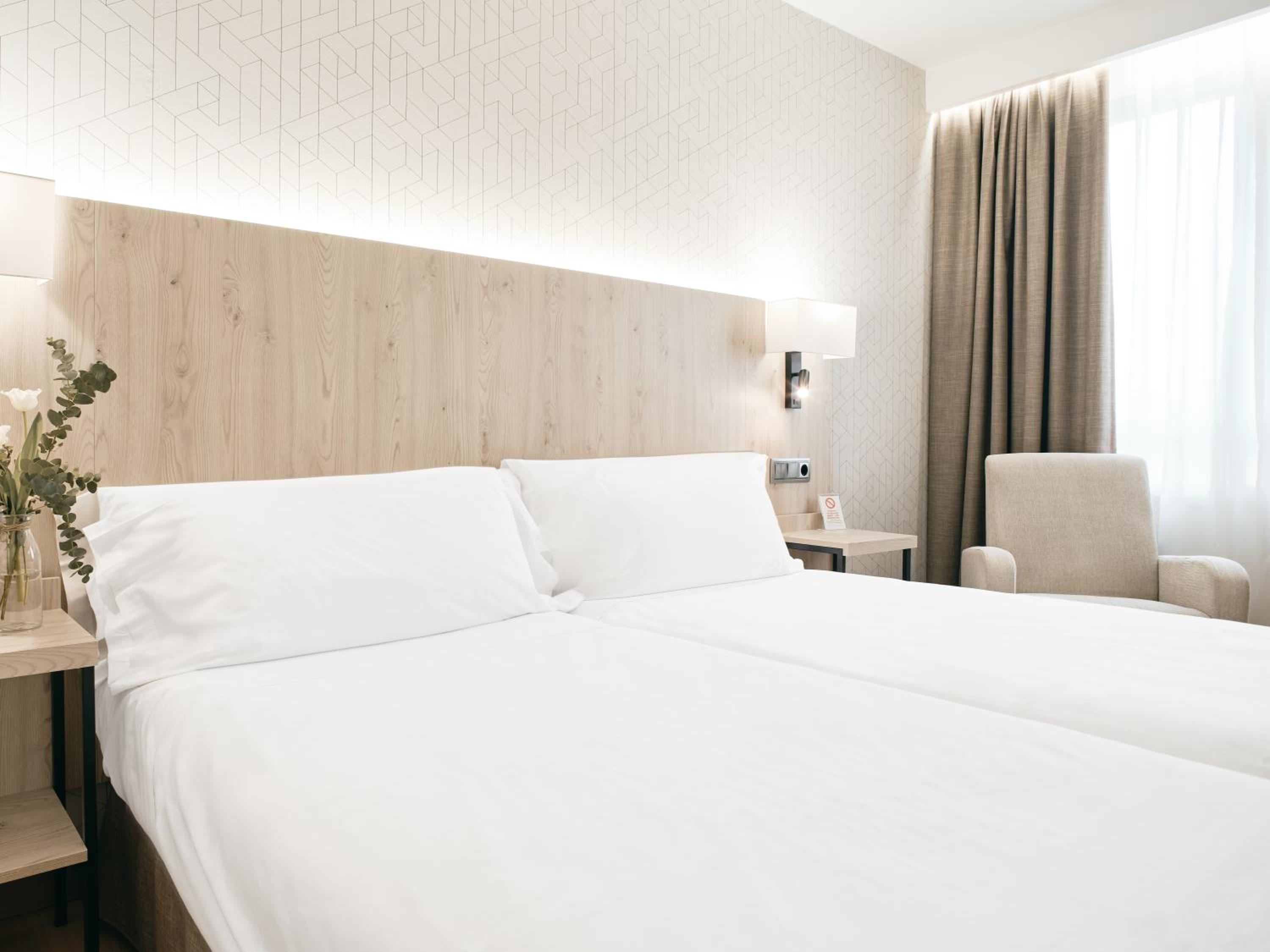 Double or Twin Room with Parking