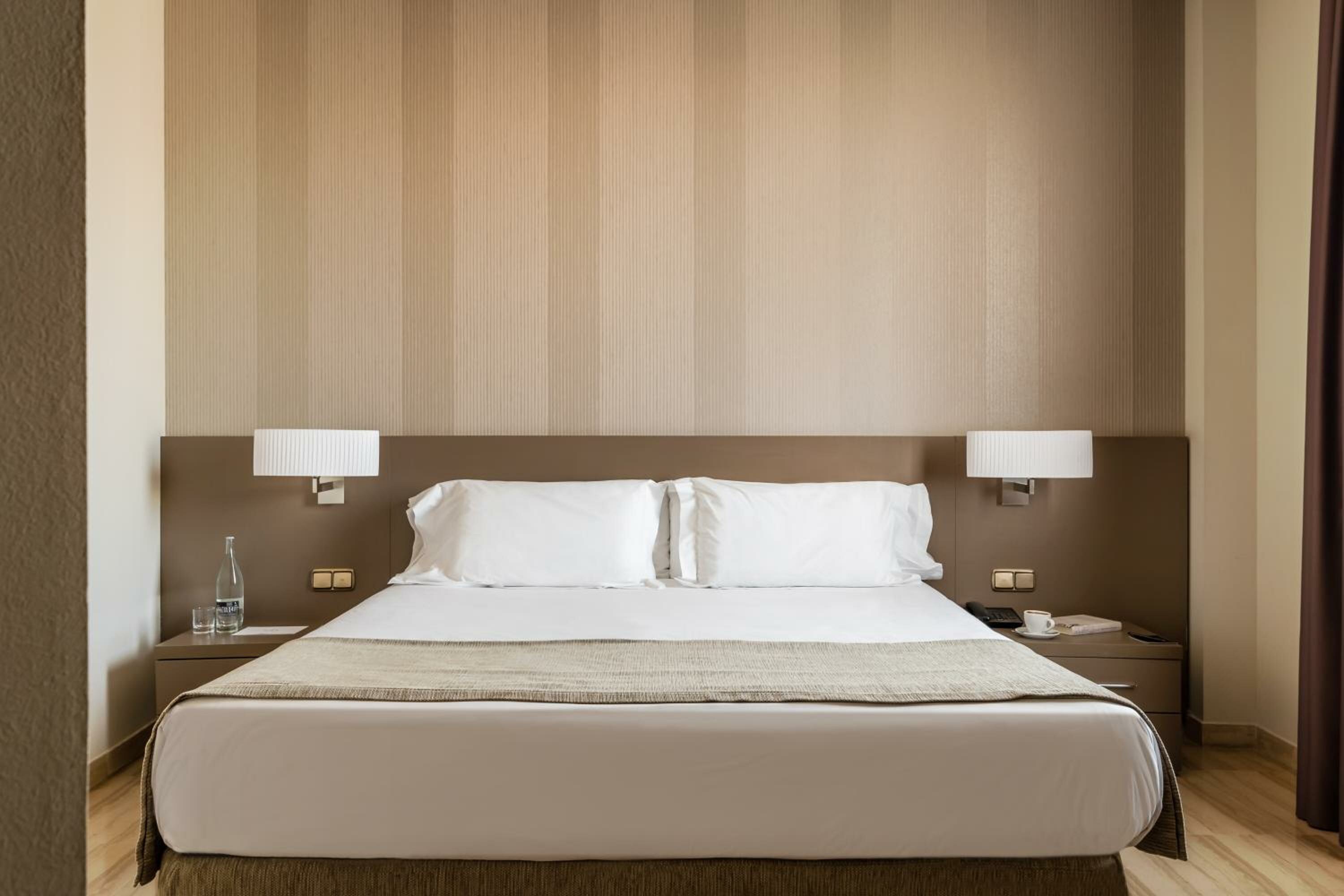 Family Room (4 Adults)