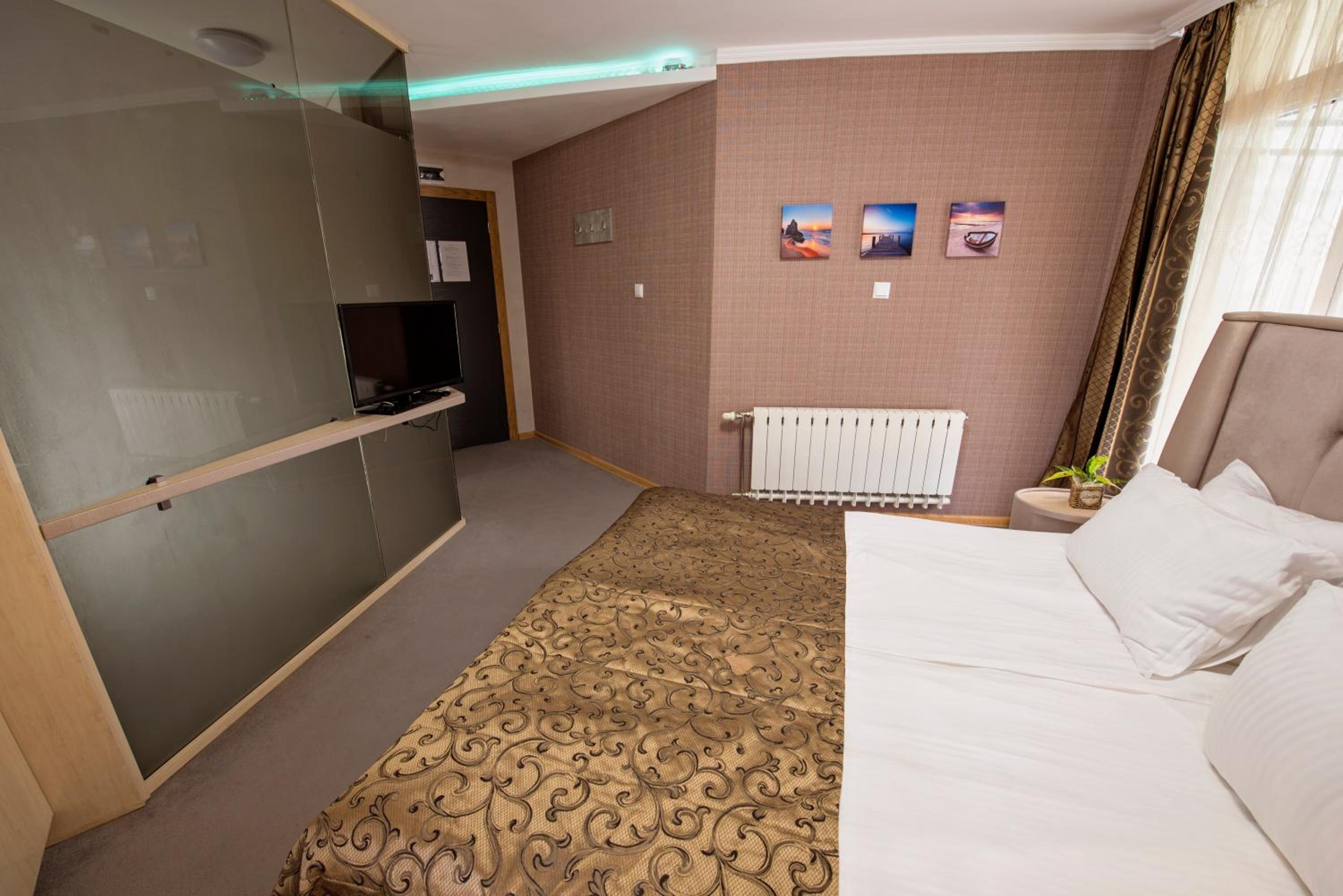 Deluxe Double Room with Balcony