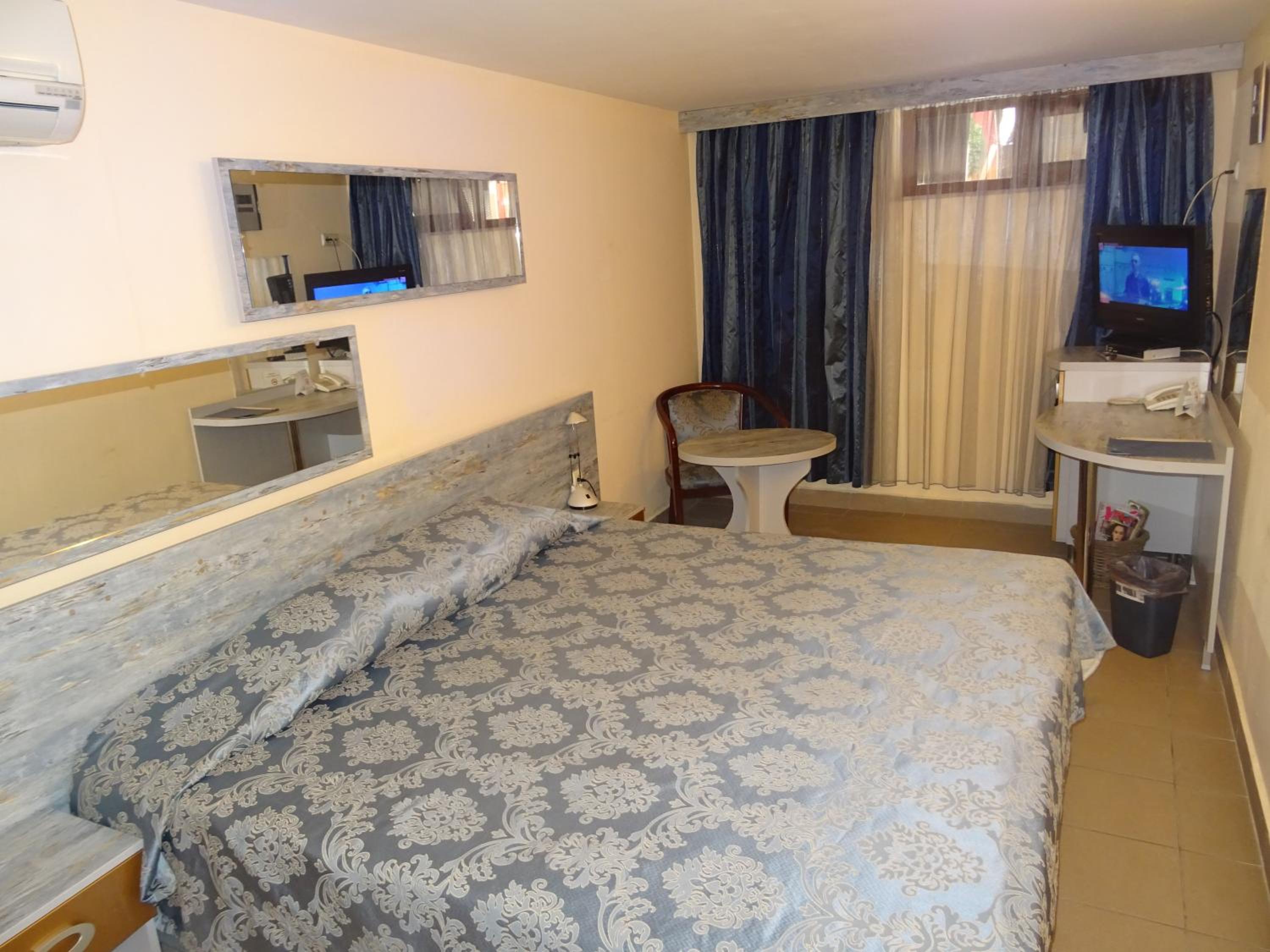 Economy Double or Twin Room