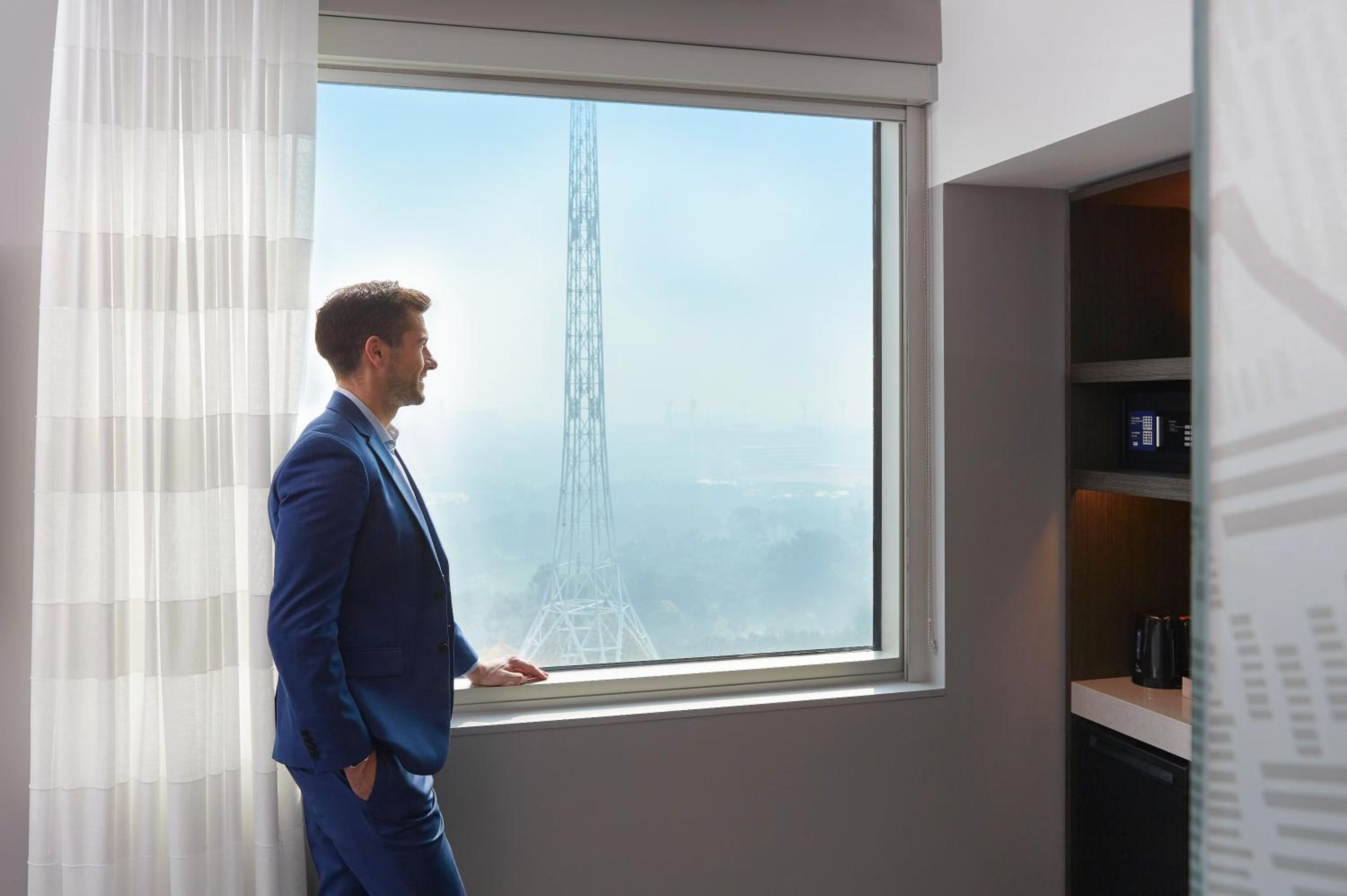 Standard King Room - High Floor/Free Breakfast