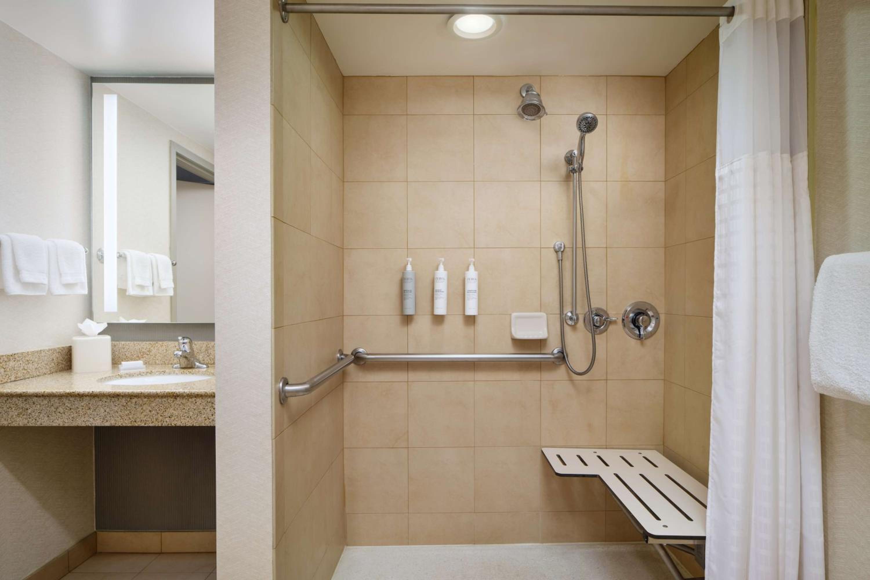 Two Queen Suite - Hearing Accessible 