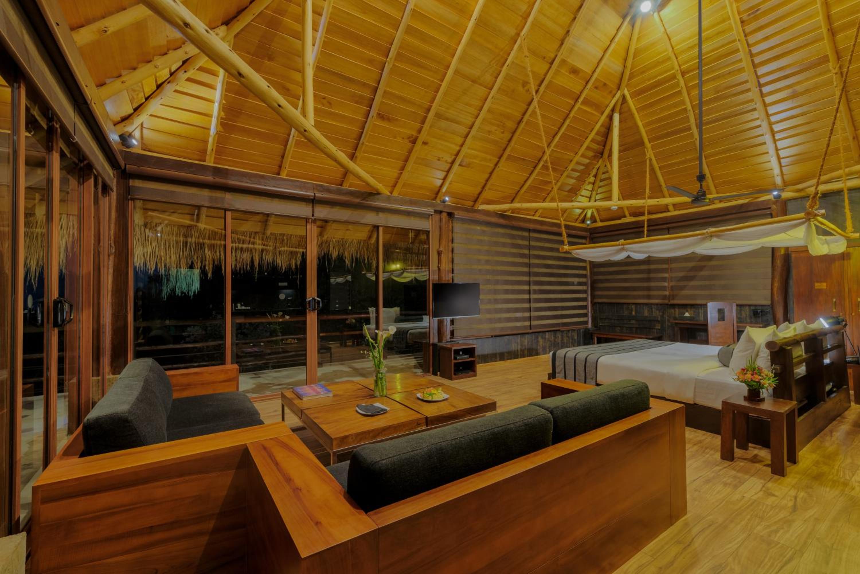 Suite With Mountain View