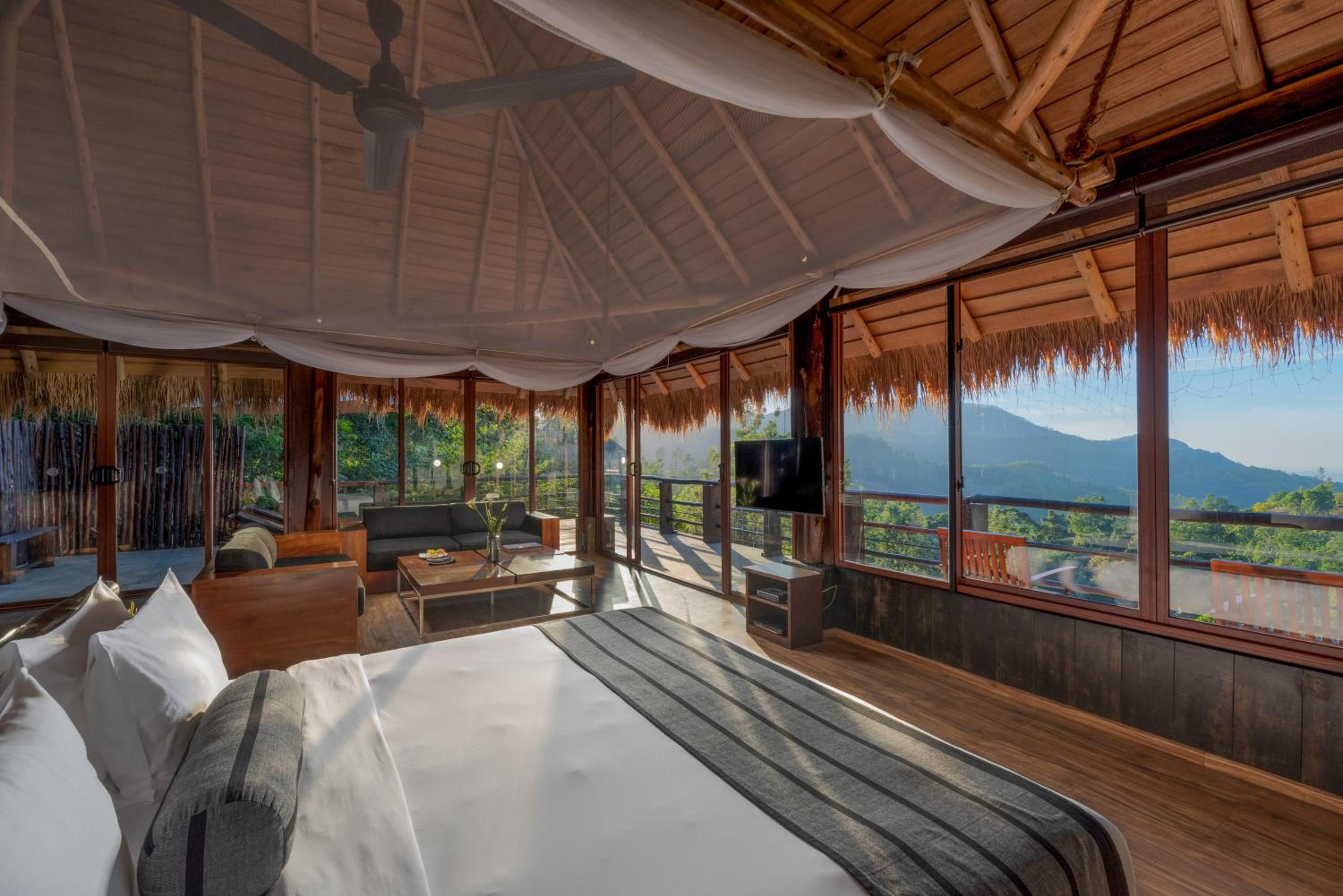 Suite With Mountain View