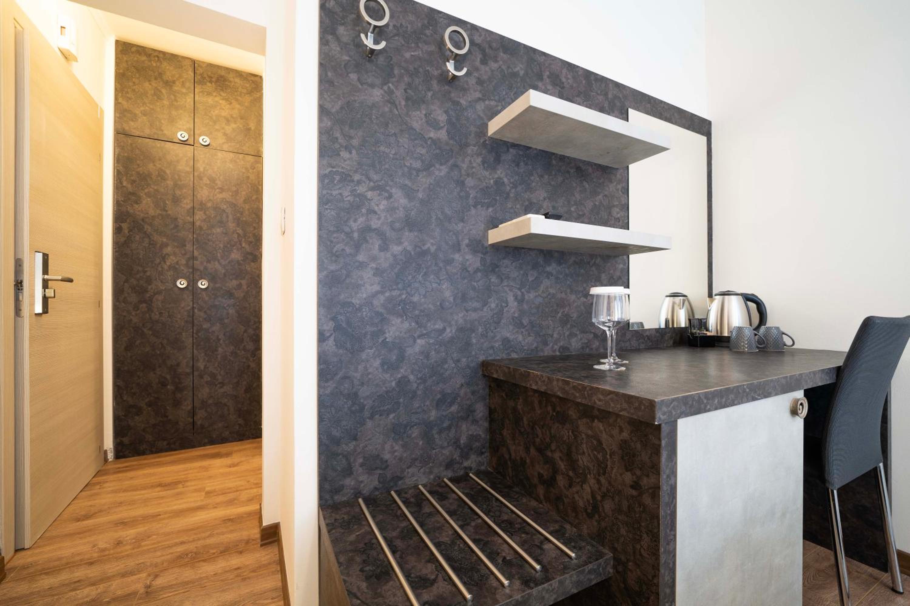 Standard Double room "Blok B" by Momentum