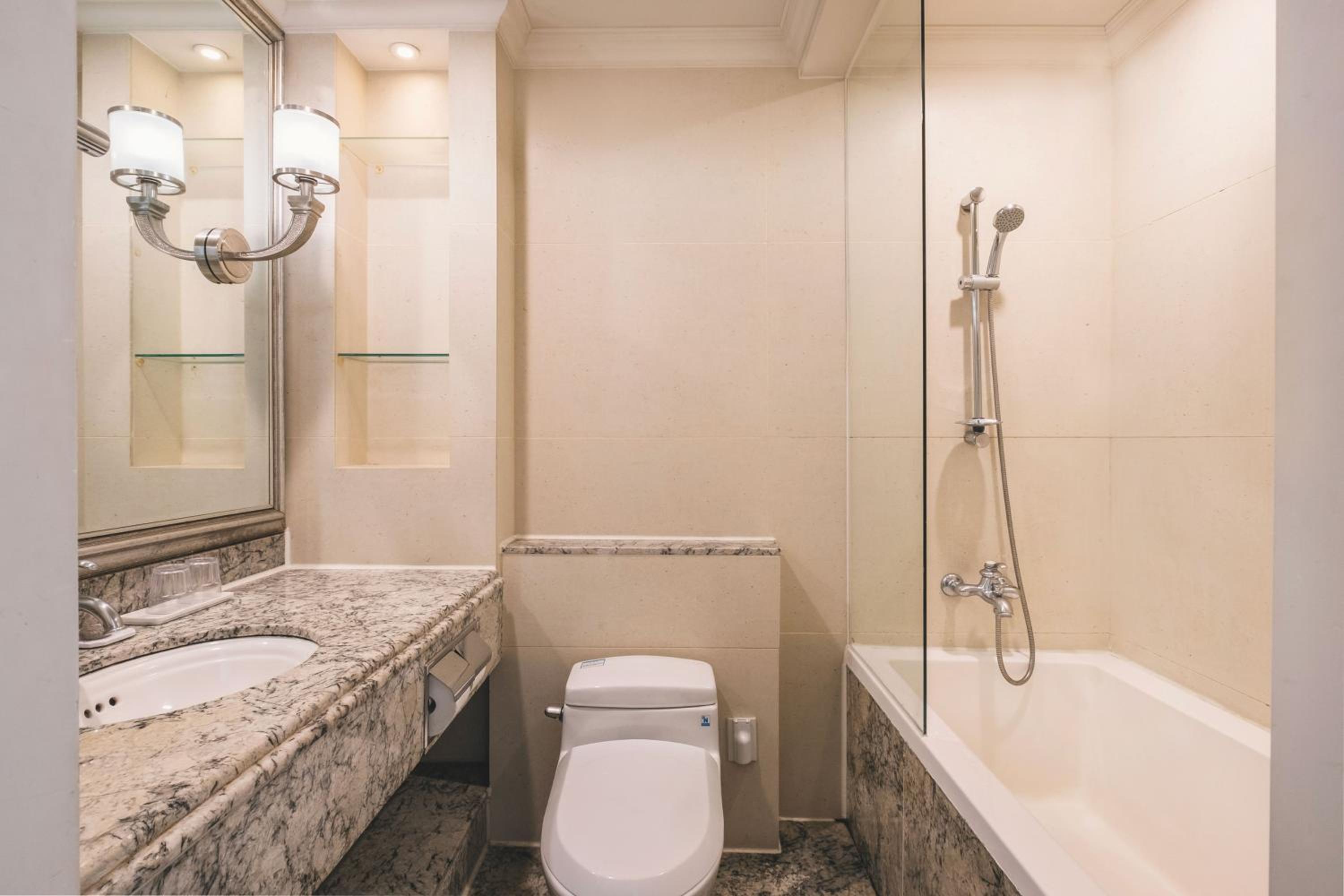 Deluxe Double Room with City View