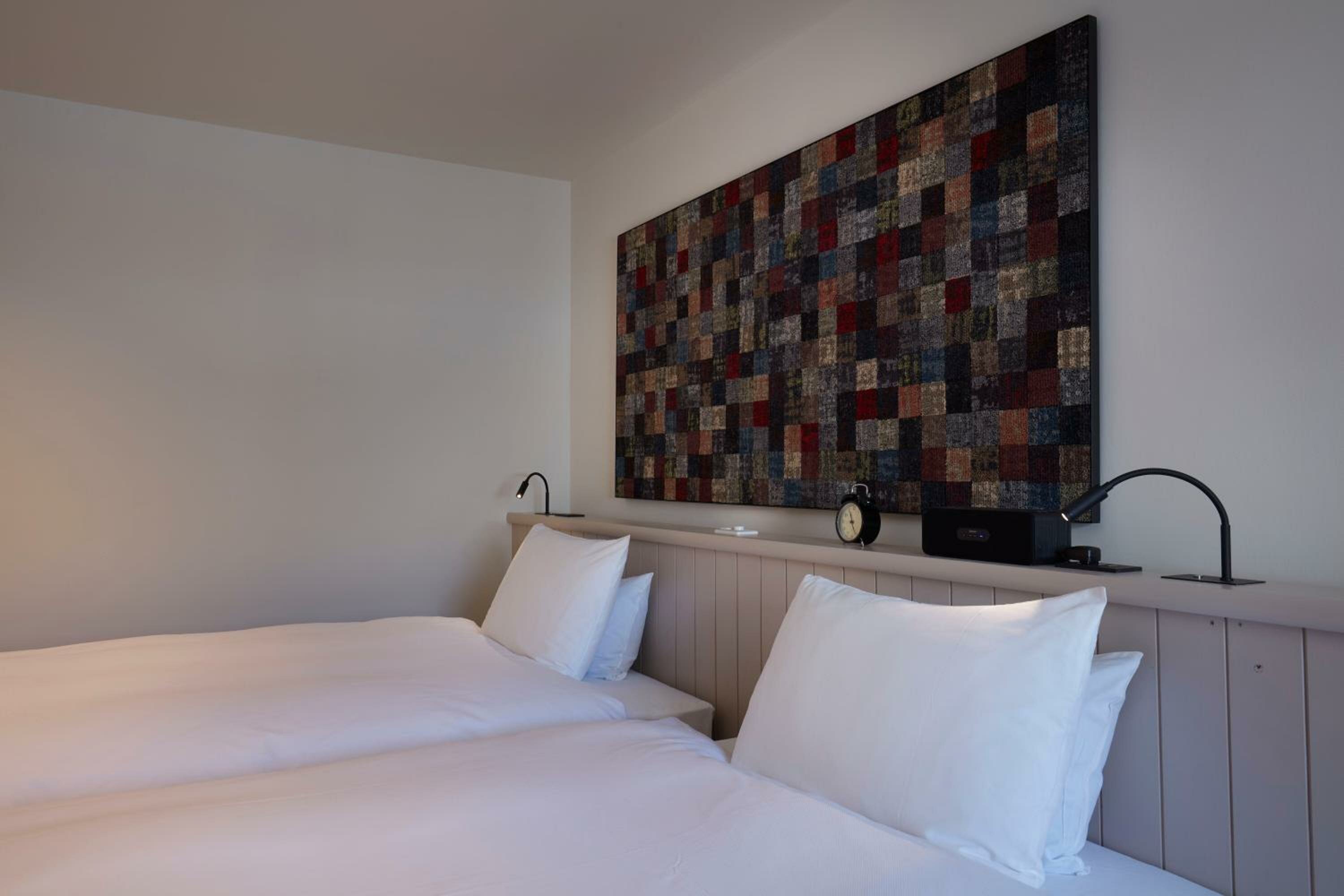 Deluxe Twin Room - Annex - Non-Smoking