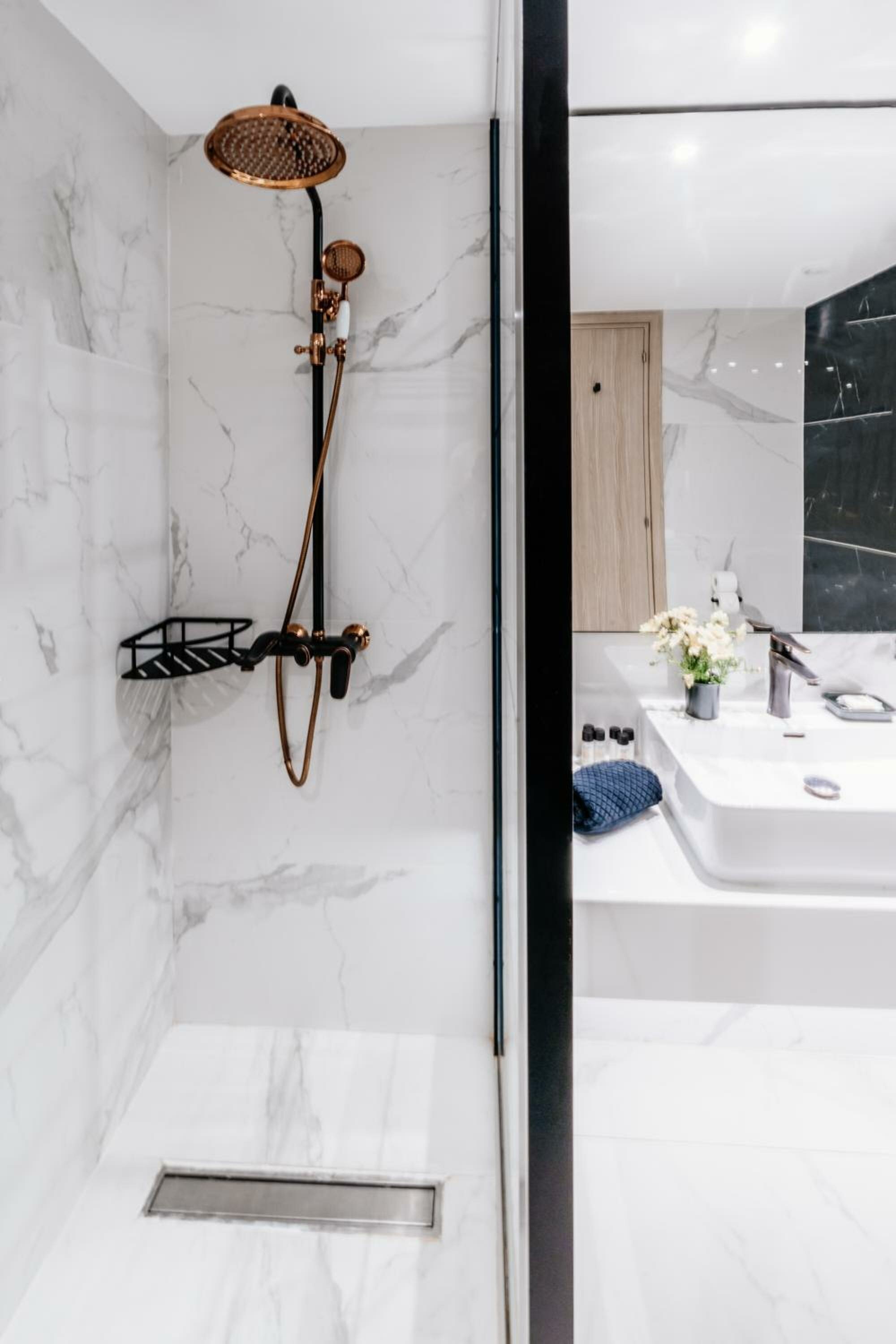 Junior Sea View Suite with Jacuzzi