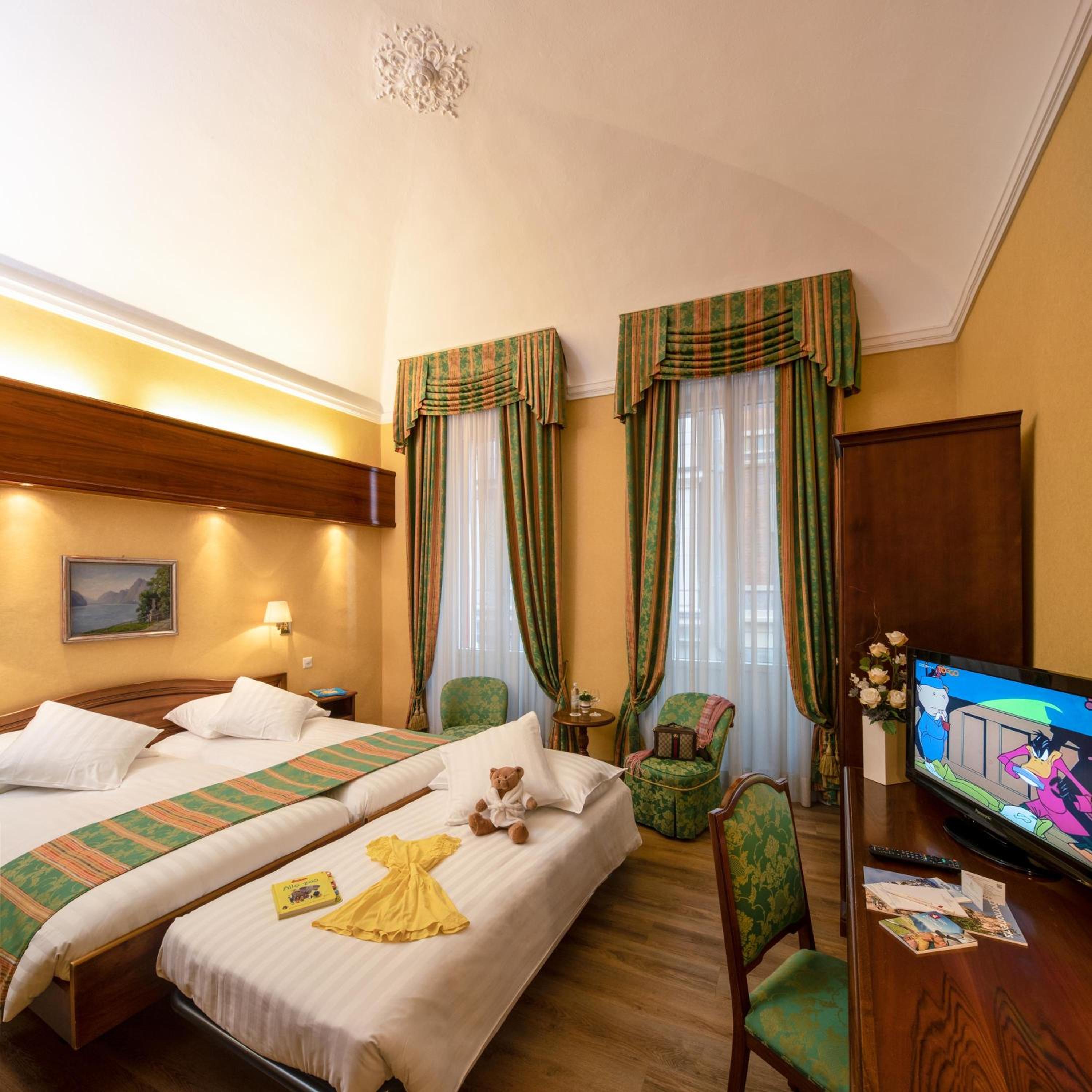 Superior Triple Room