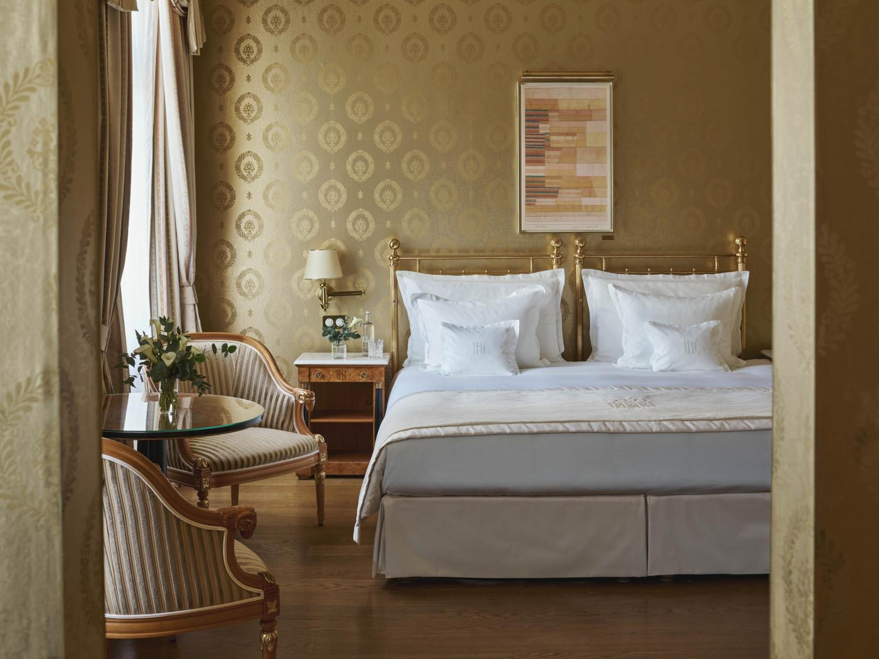 Deluxe Room With Lake View