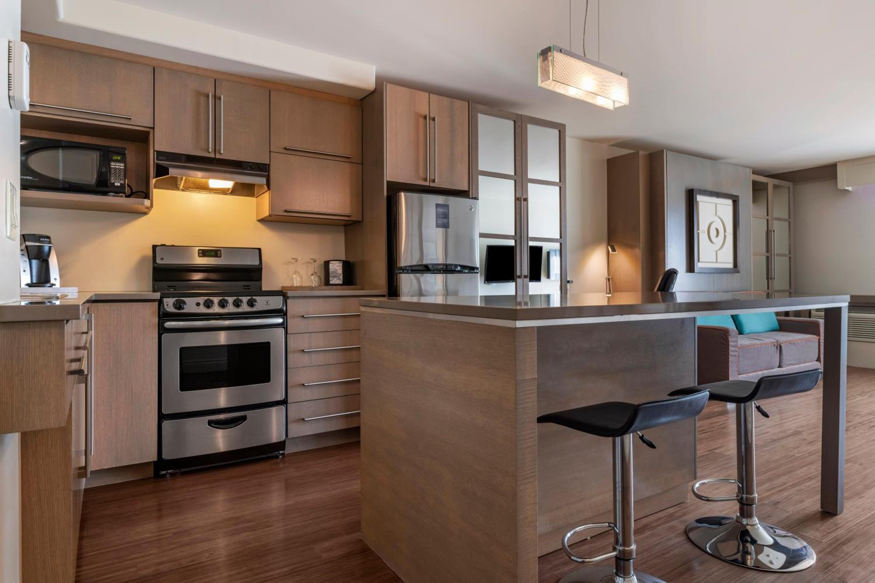 King Room - Non-Smoking