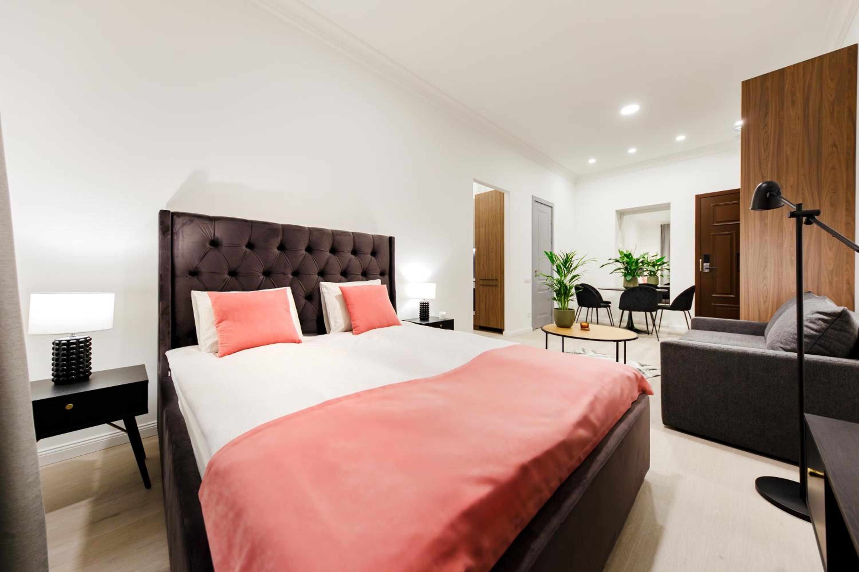 One-Bedroom Family Apartment