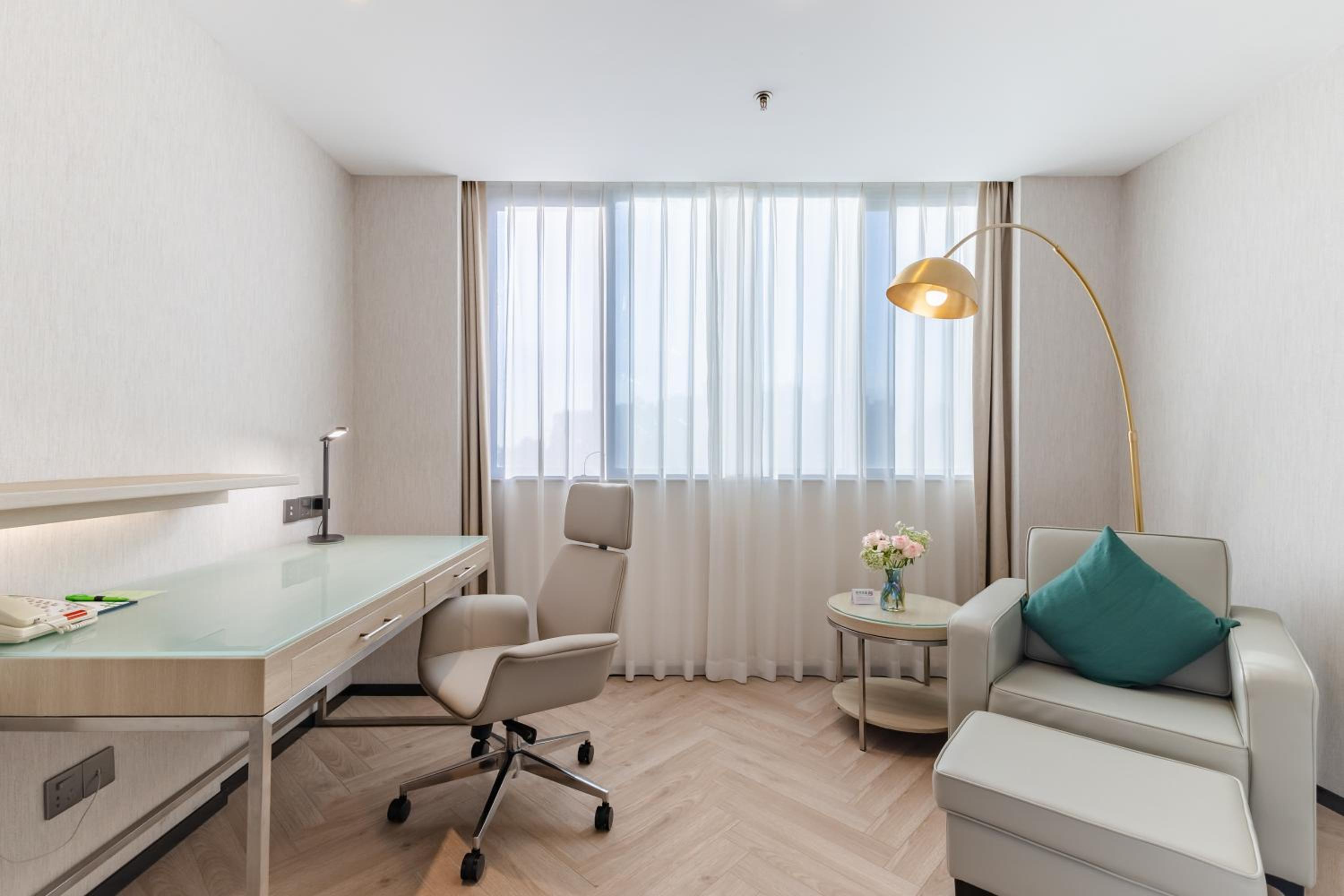 Premium King Room - Lounge Access