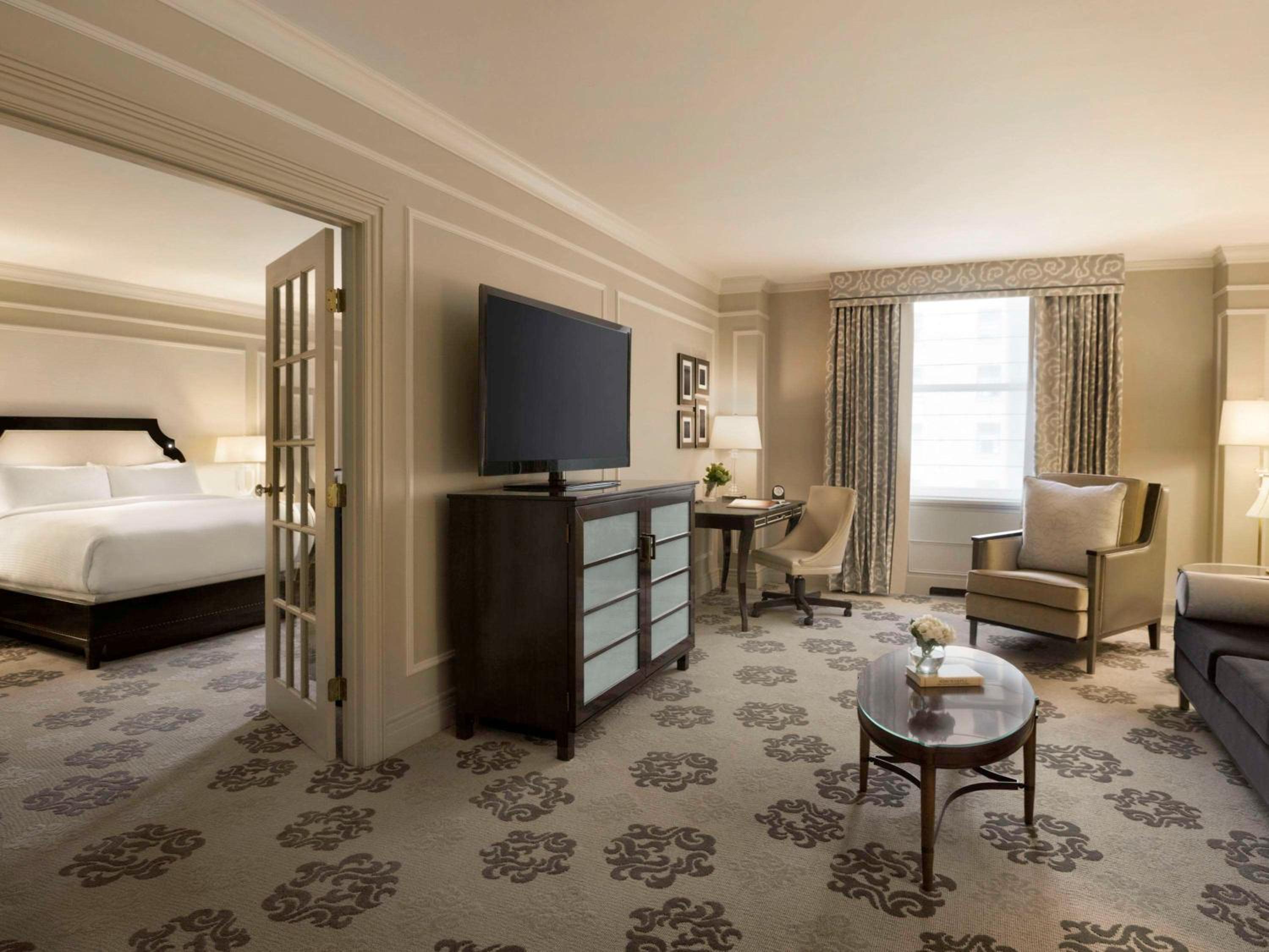 One-Bedroom Suite with King Bed