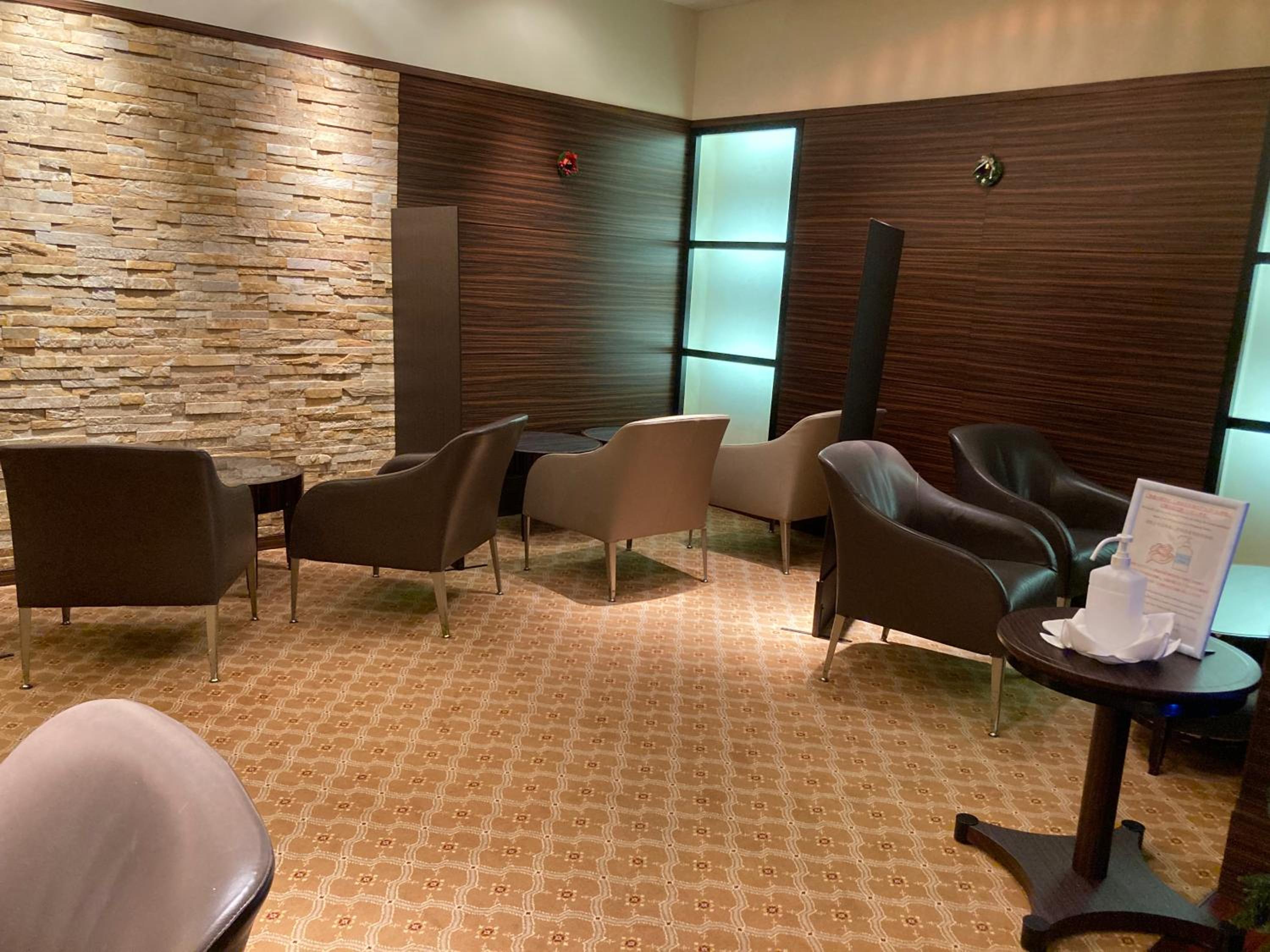 Corner Suite Double Room - Non-Smoking