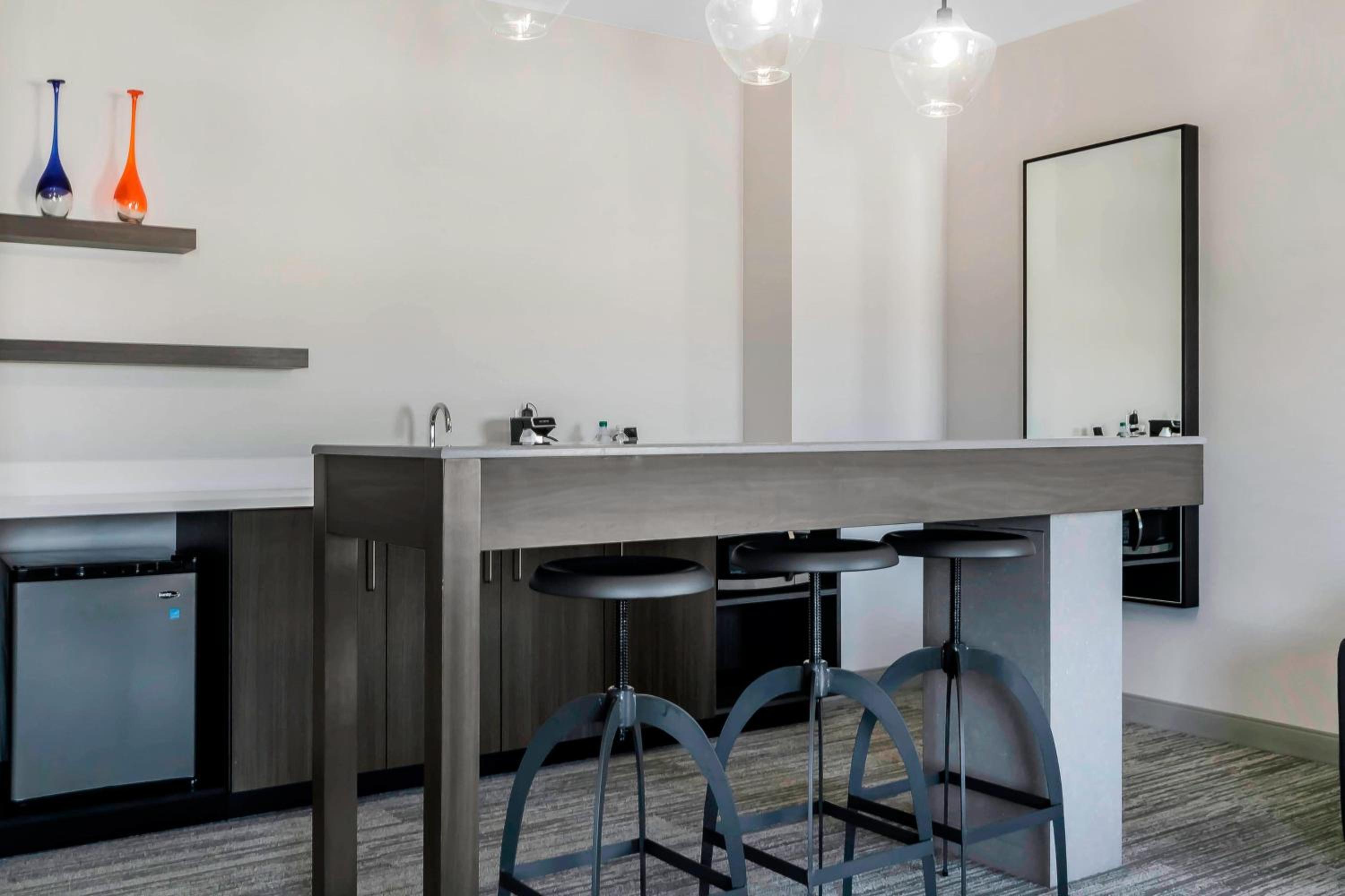 Aloft, 1 Bedroom Suite, King