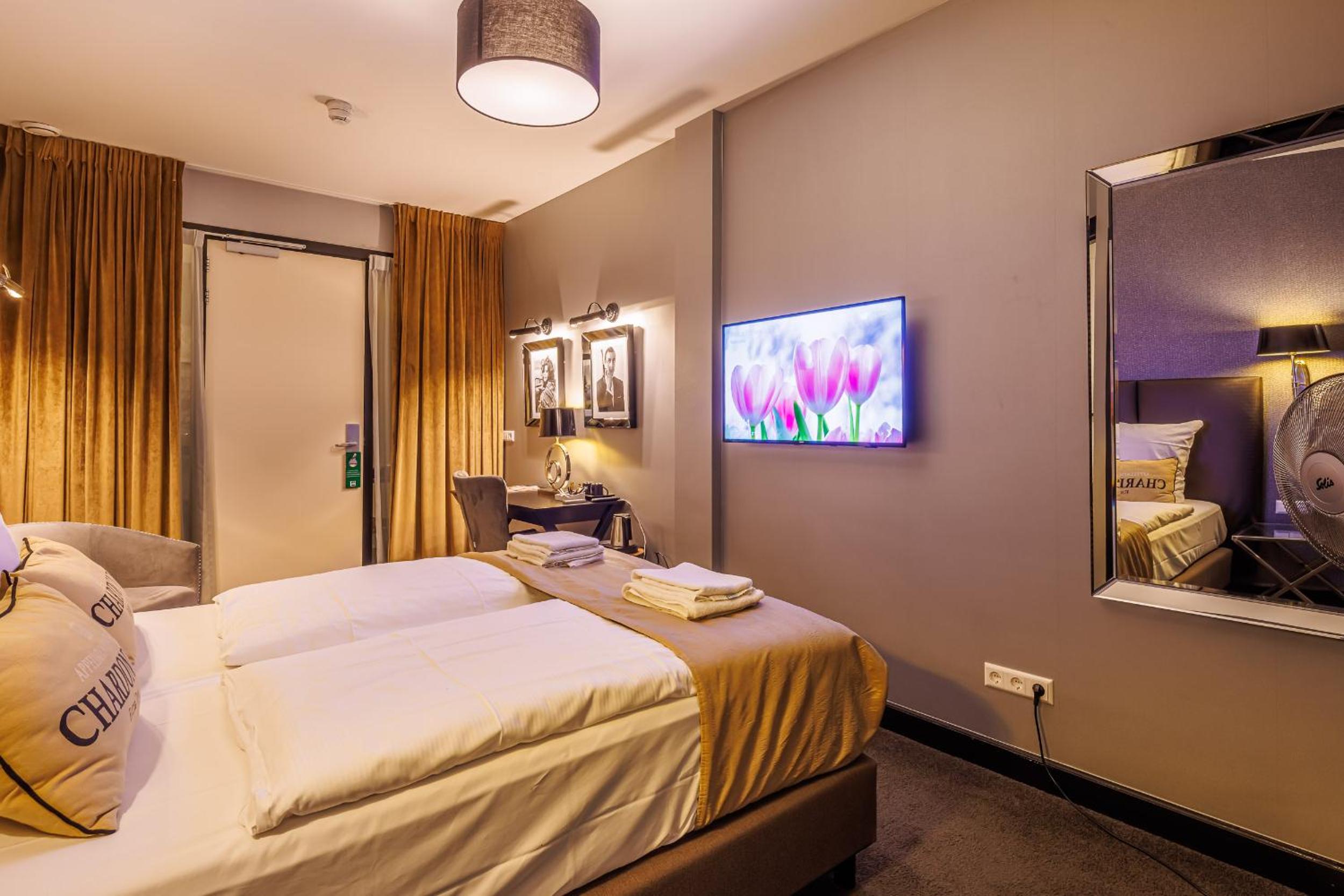 Inside Deluxe Room (without daylight)