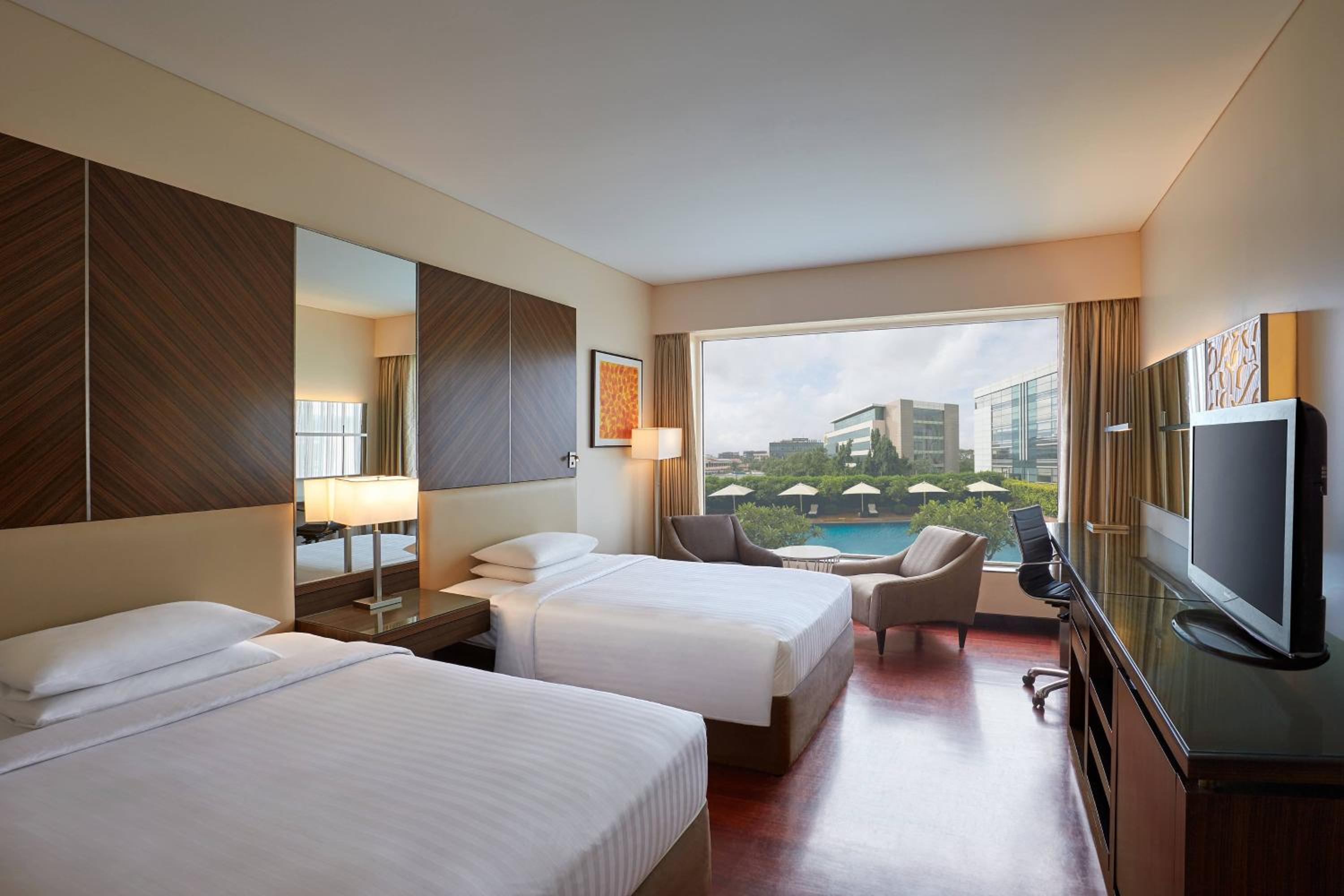 Deluxe Twin Room with Pool View - 15% off on Spa and 20% off on Laundry