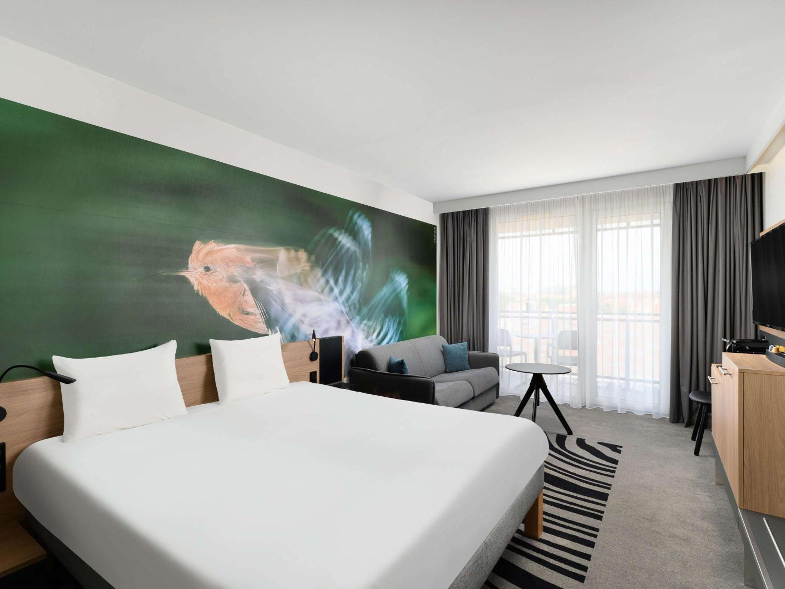 Superior Double Room with Sofa