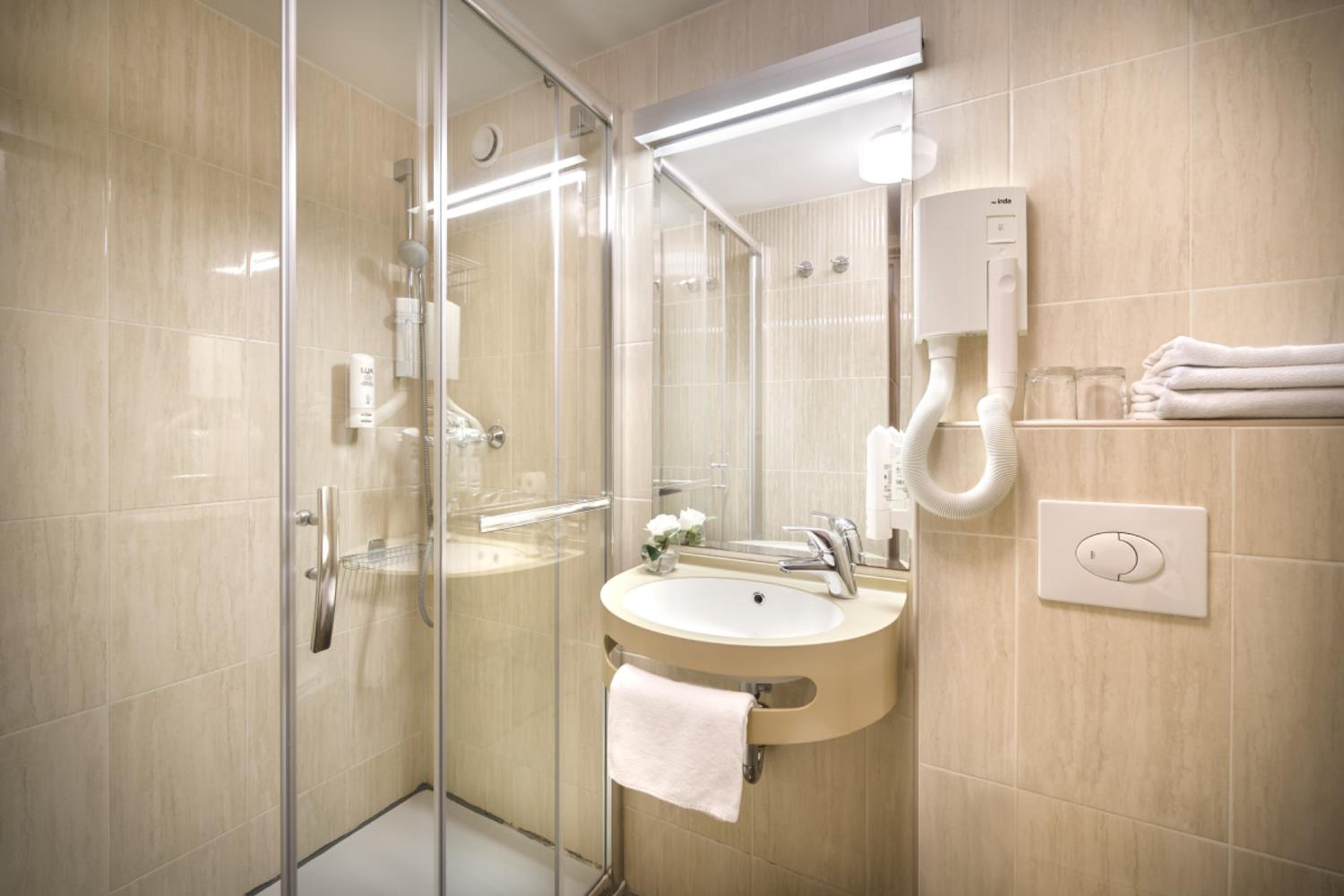 Room for 2 - Lopar Hotel