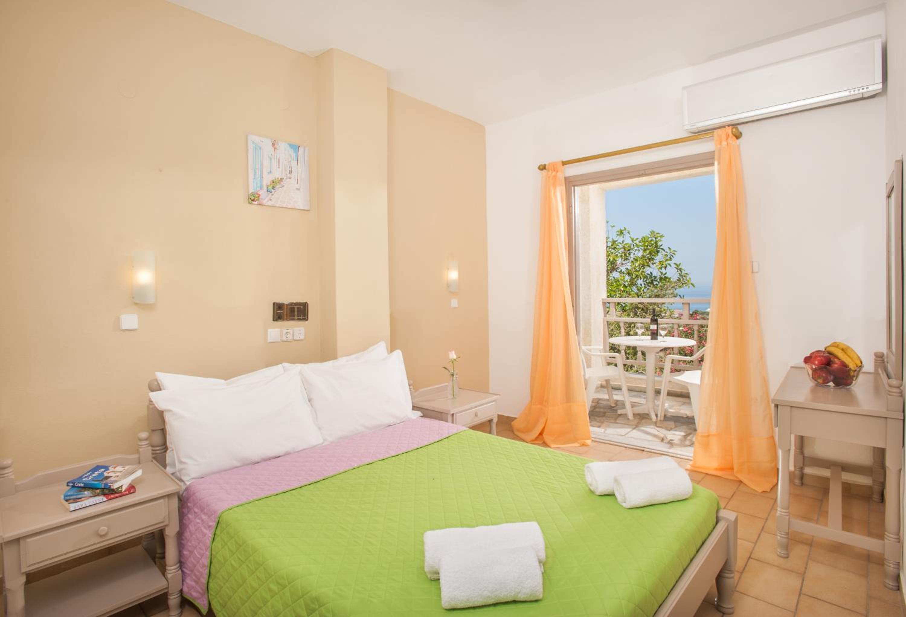 Two-Bedroom Apartment (4 Adults)