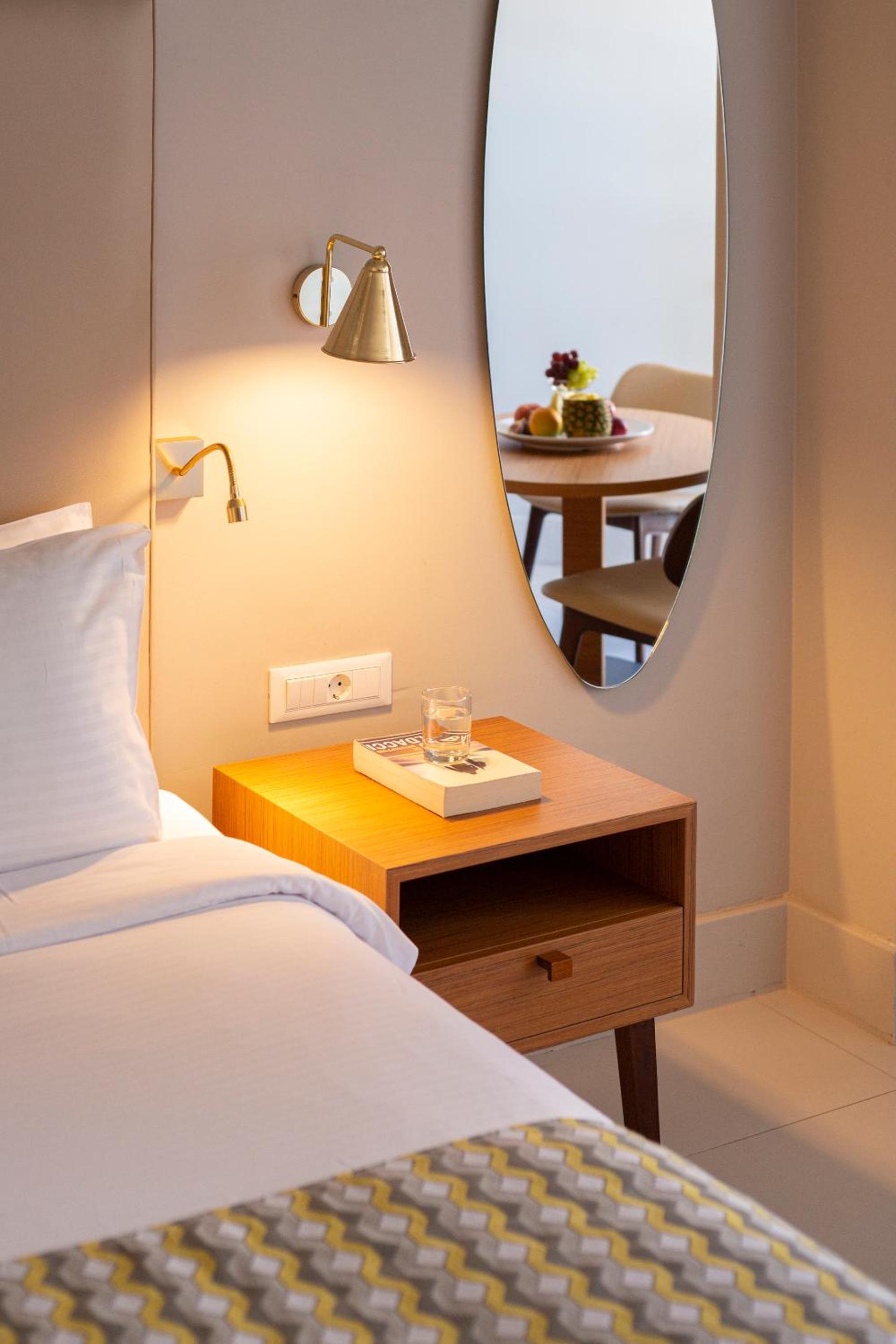 Classic Room, Side Sea View