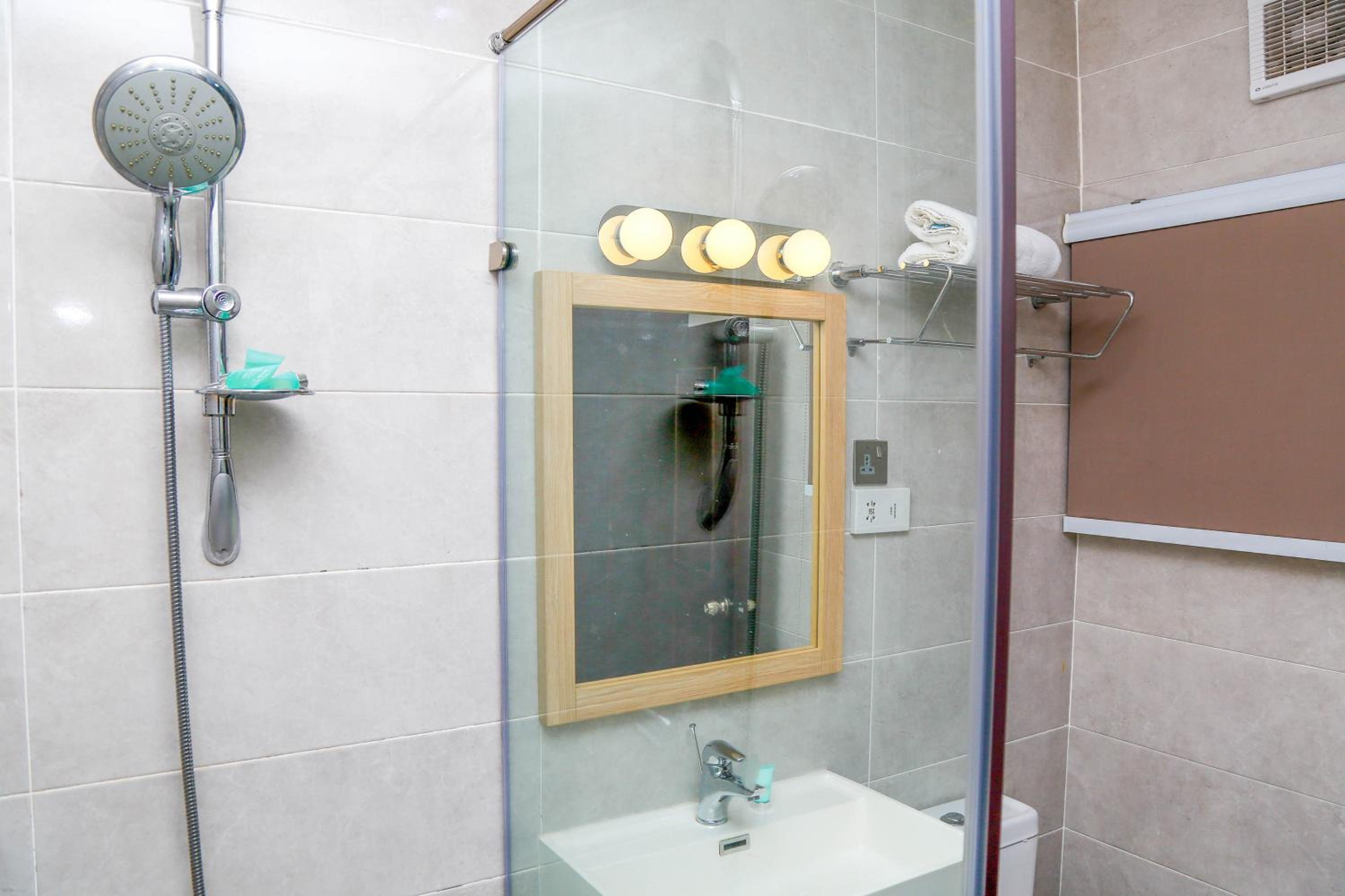 Standard Single Room