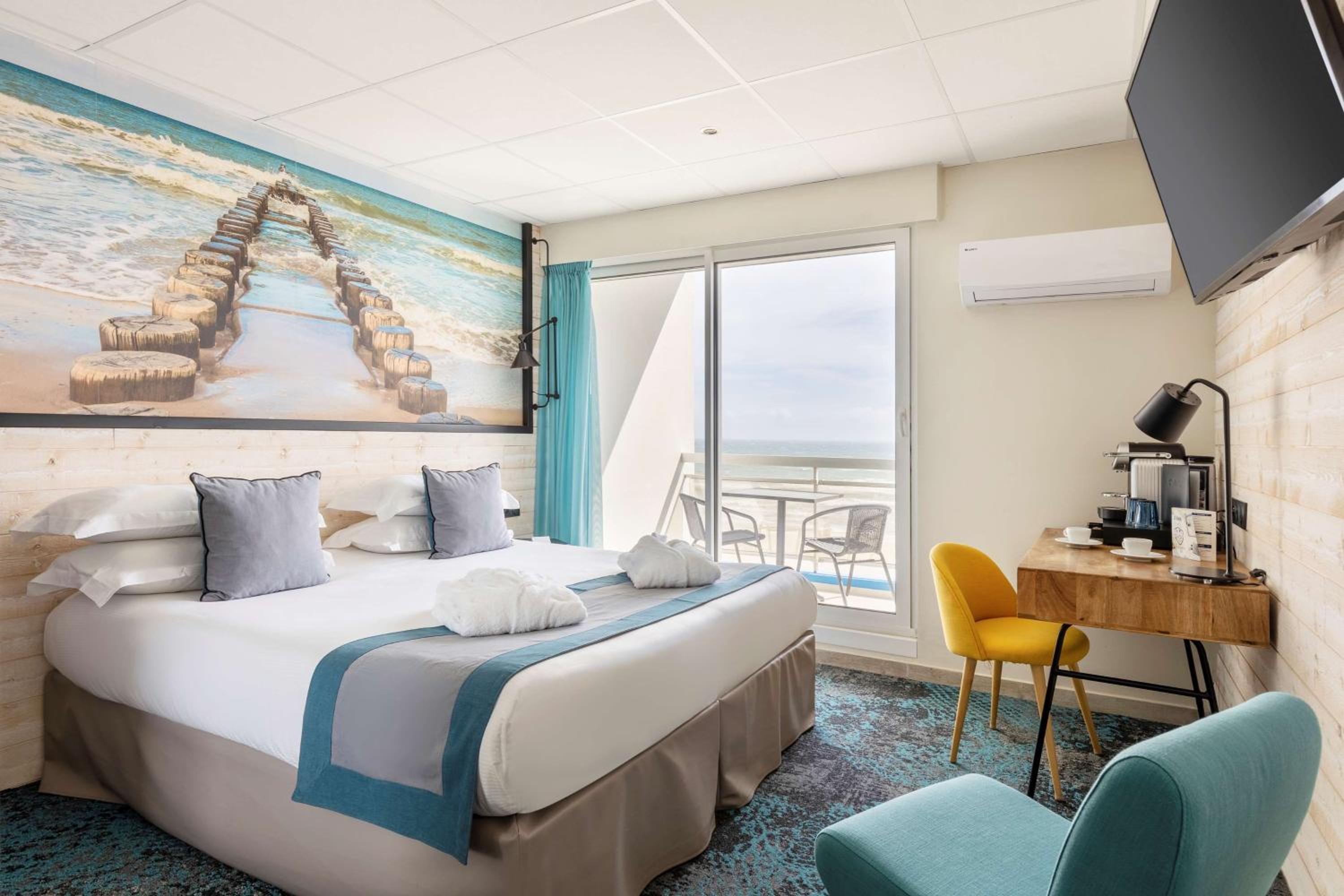 Superior Room with Sea View