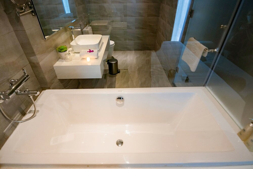 Junior Suite Double With City View