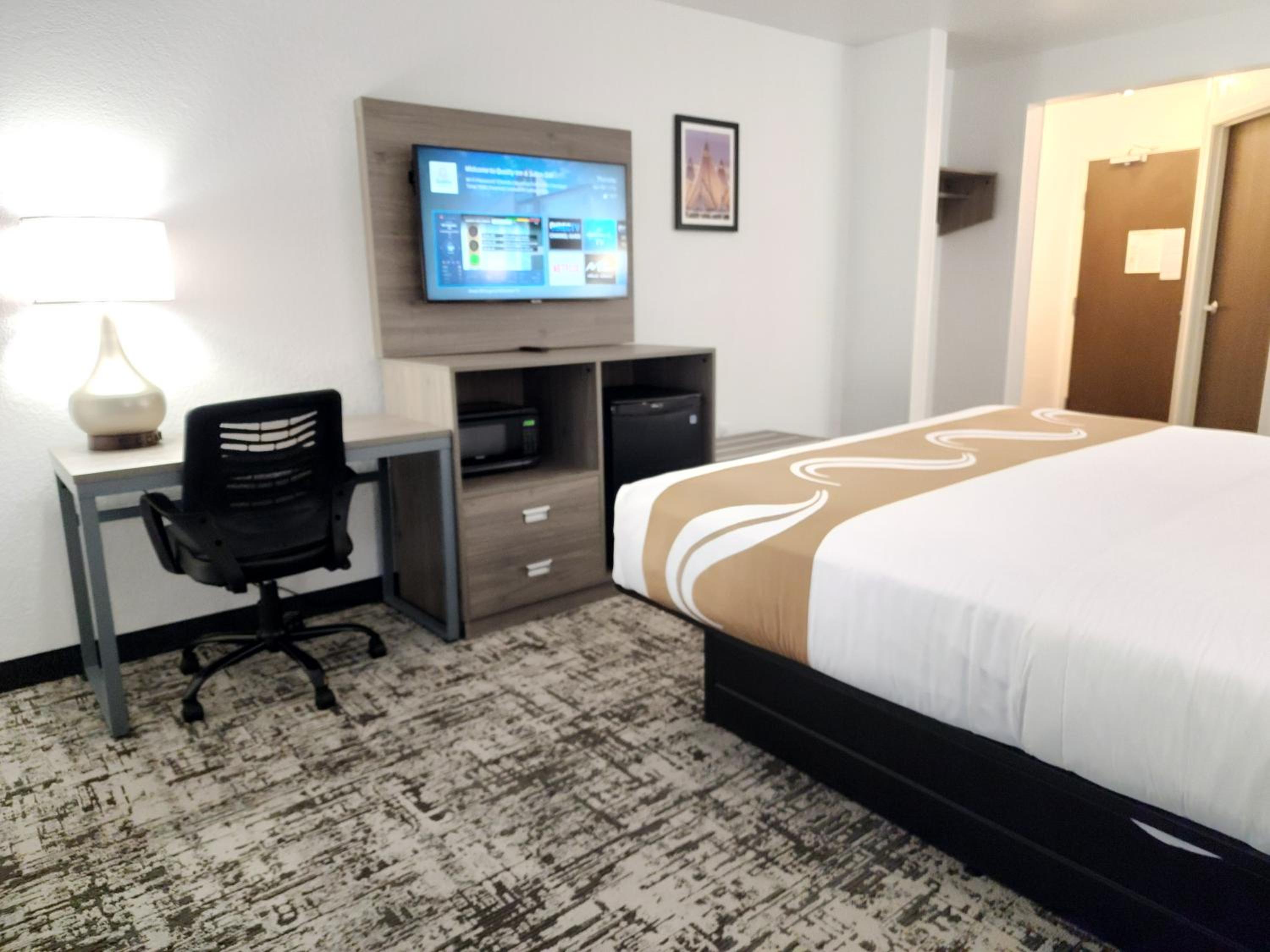 King Room - Non-Smoking