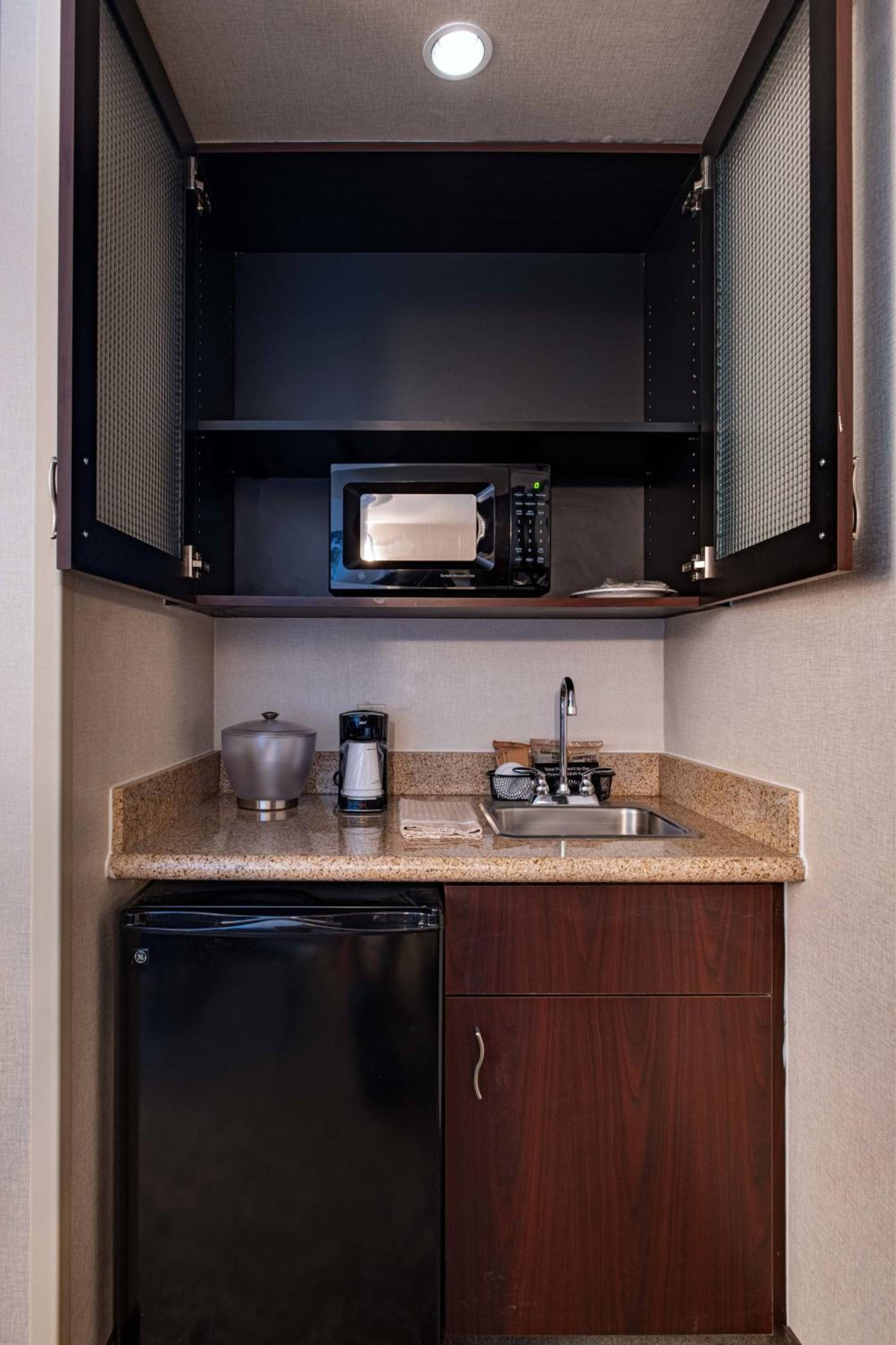 King Suite with Sofa Bed