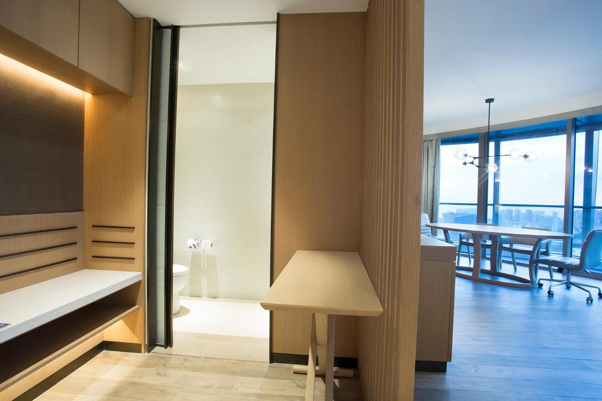 King Suite with Sofa Bed and Ocean View