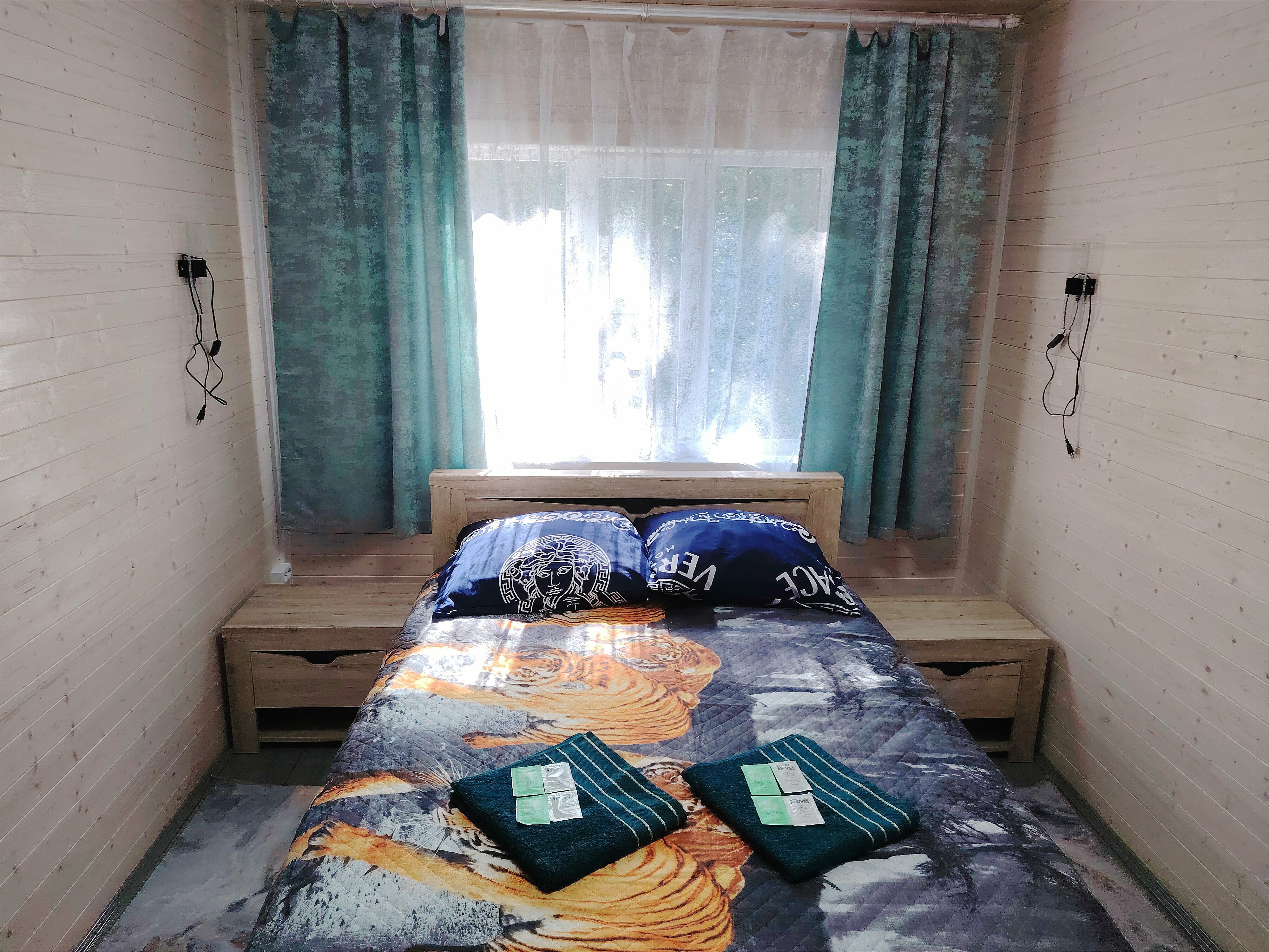 Cемейный номер с собственной ванной комнатой